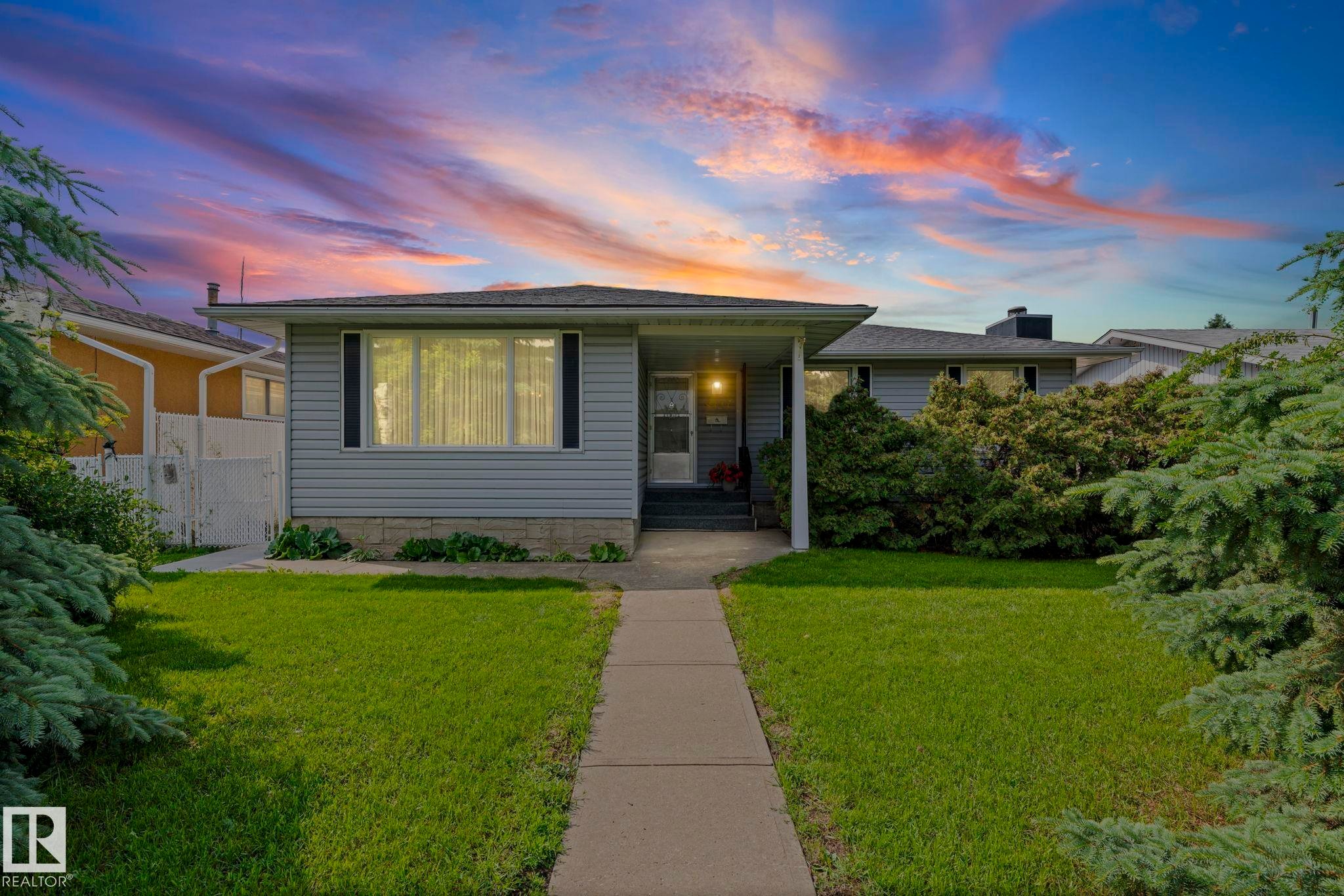 8323 142 Avenue, Edmonton, AB