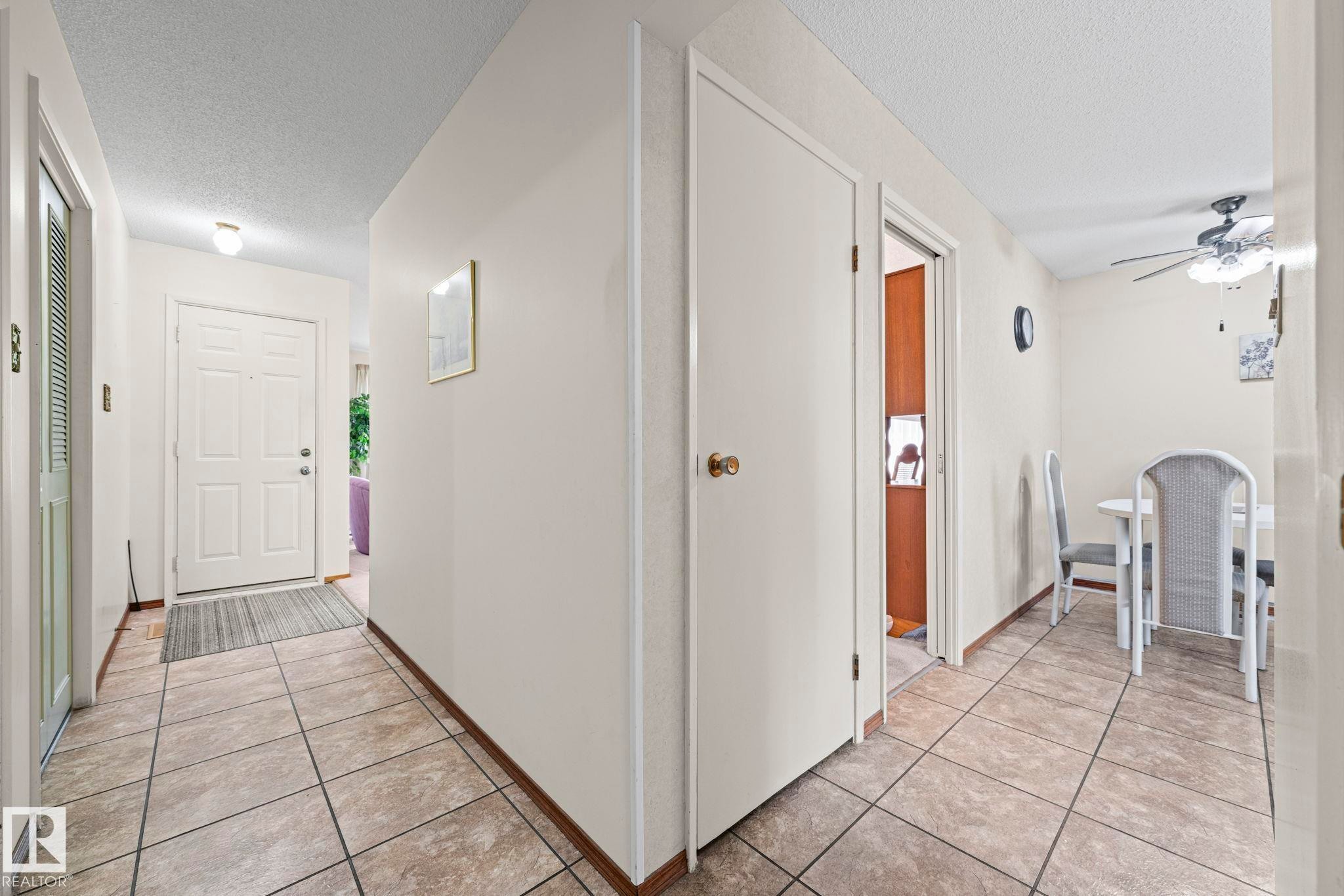 8323 142 Avenue, Edmonton, AB