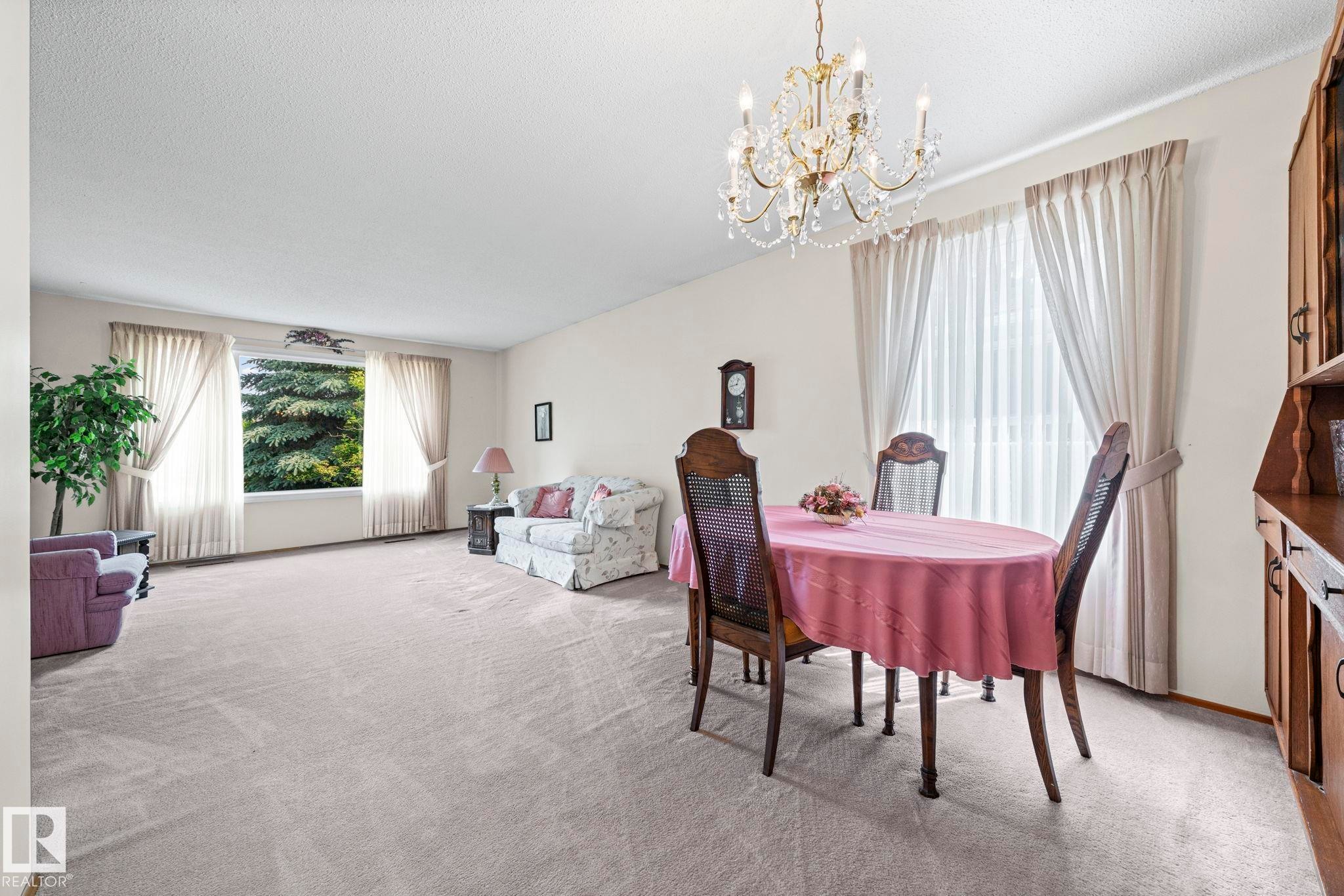 8323 142 Avenue, Edmonton, AB