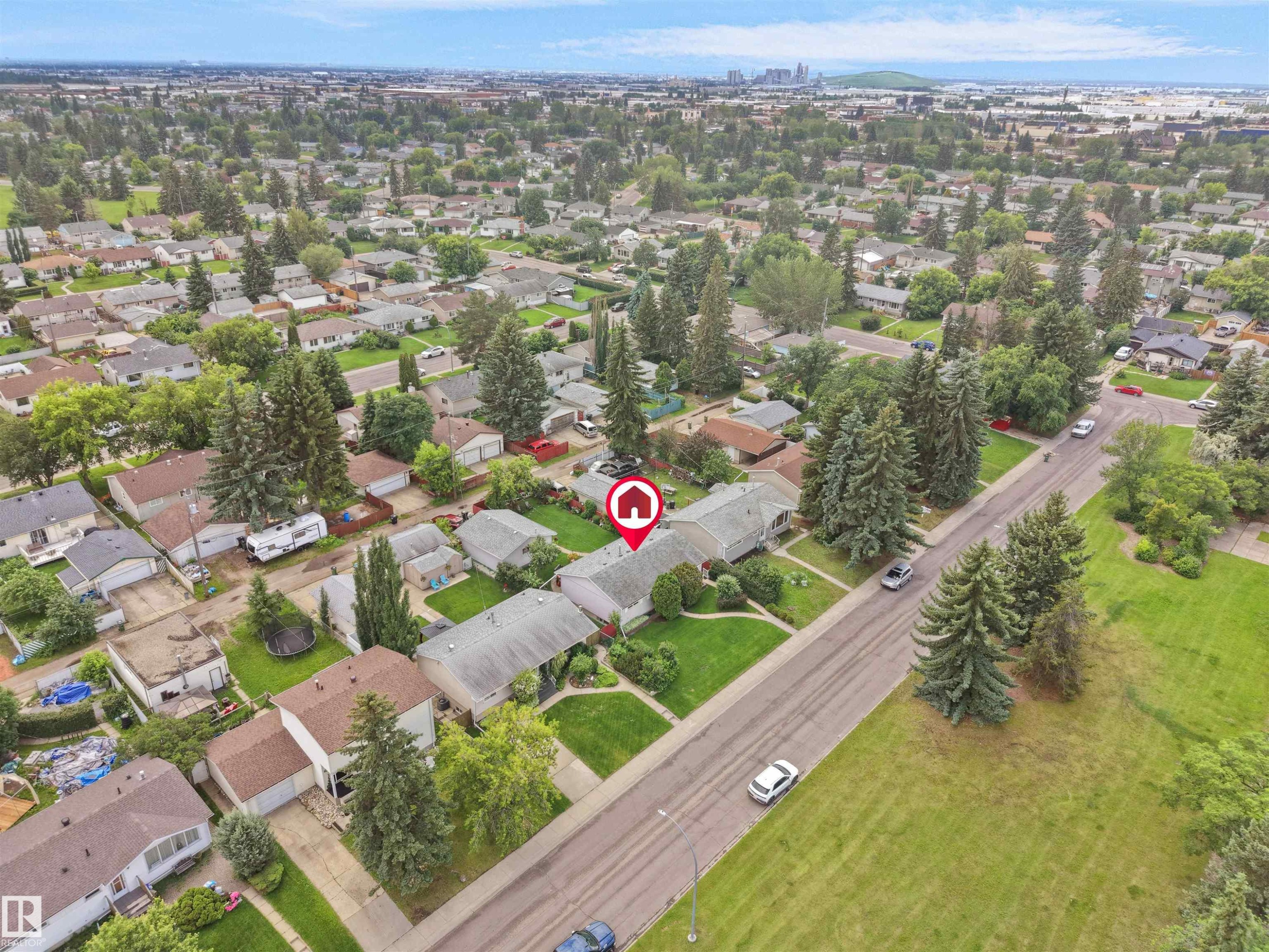 13615 136A Avenue, Edmonton, AB