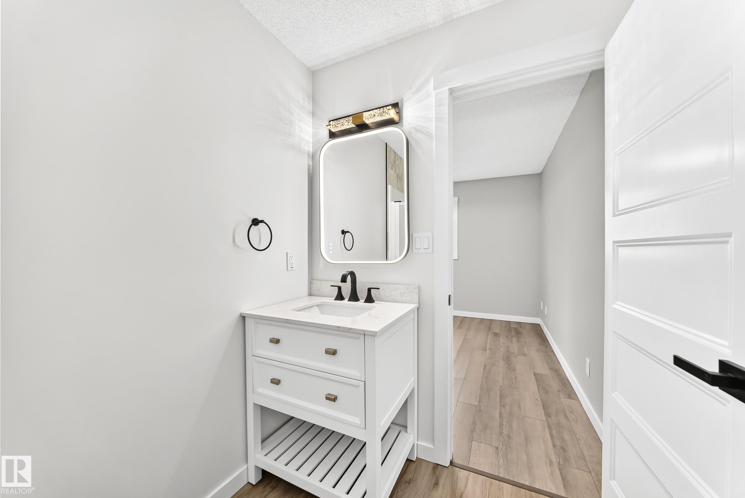 37 Glenwood Crescent, Stony Plain, AB