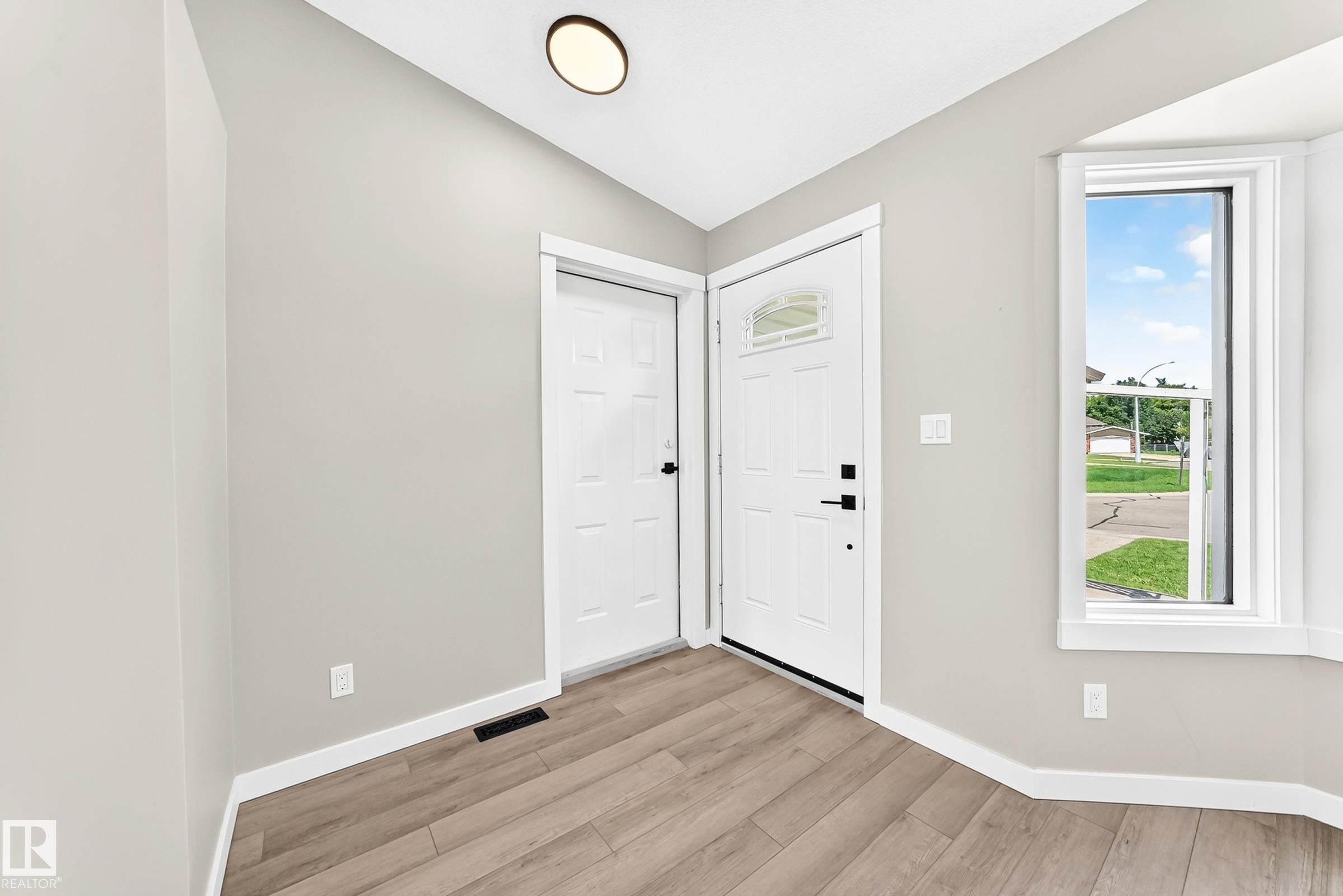 37 Glenwood Crescent, Stony Plain, AB