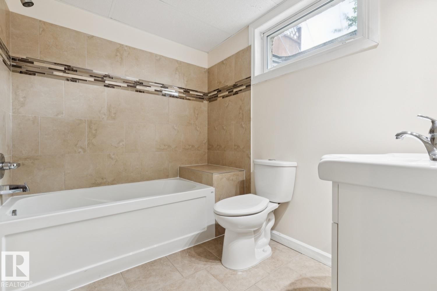 8803 25A Avenue, Edmonton, AB