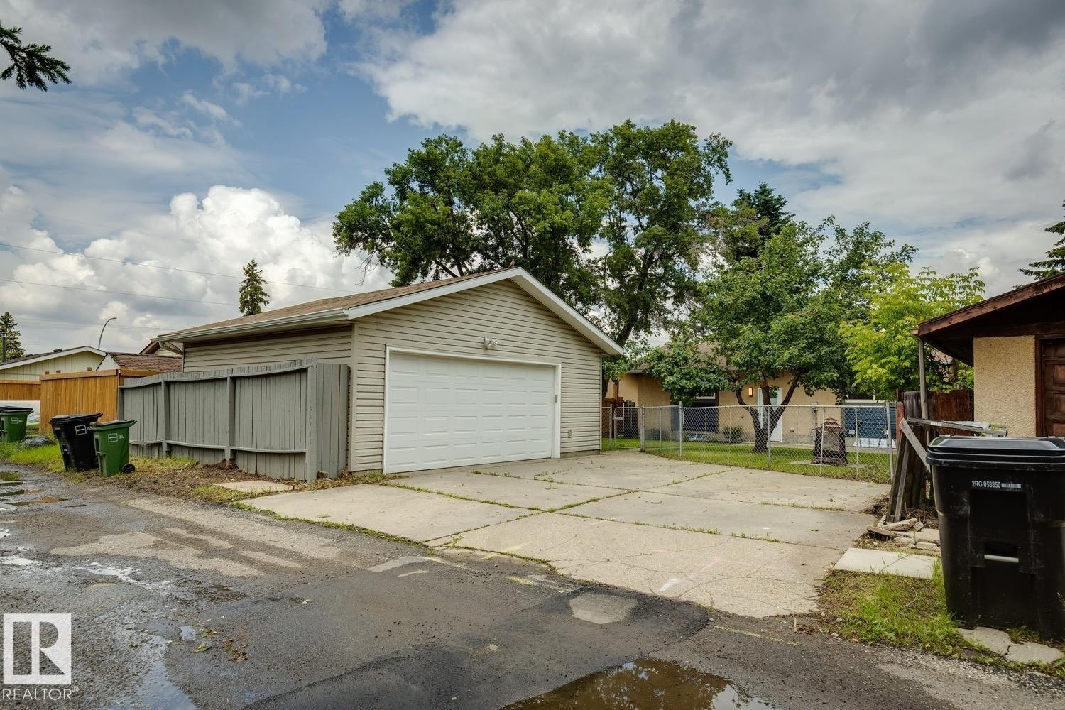 8803 25A Avenue, Edmonton, AB