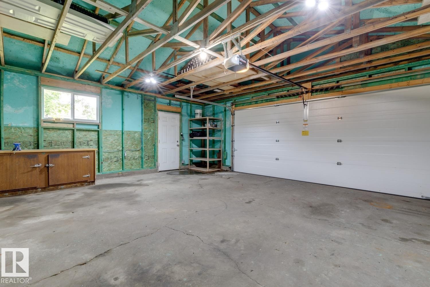 8803 25A Avenue, Edmonton, AB
