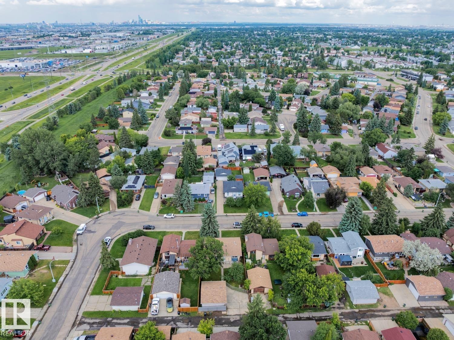 8803 25A Avenue, Edmonton, AB