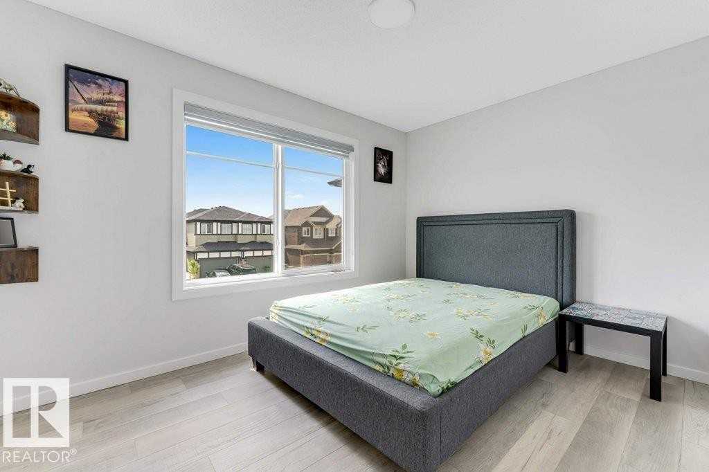 3111 9 Street, Edmonton, AB