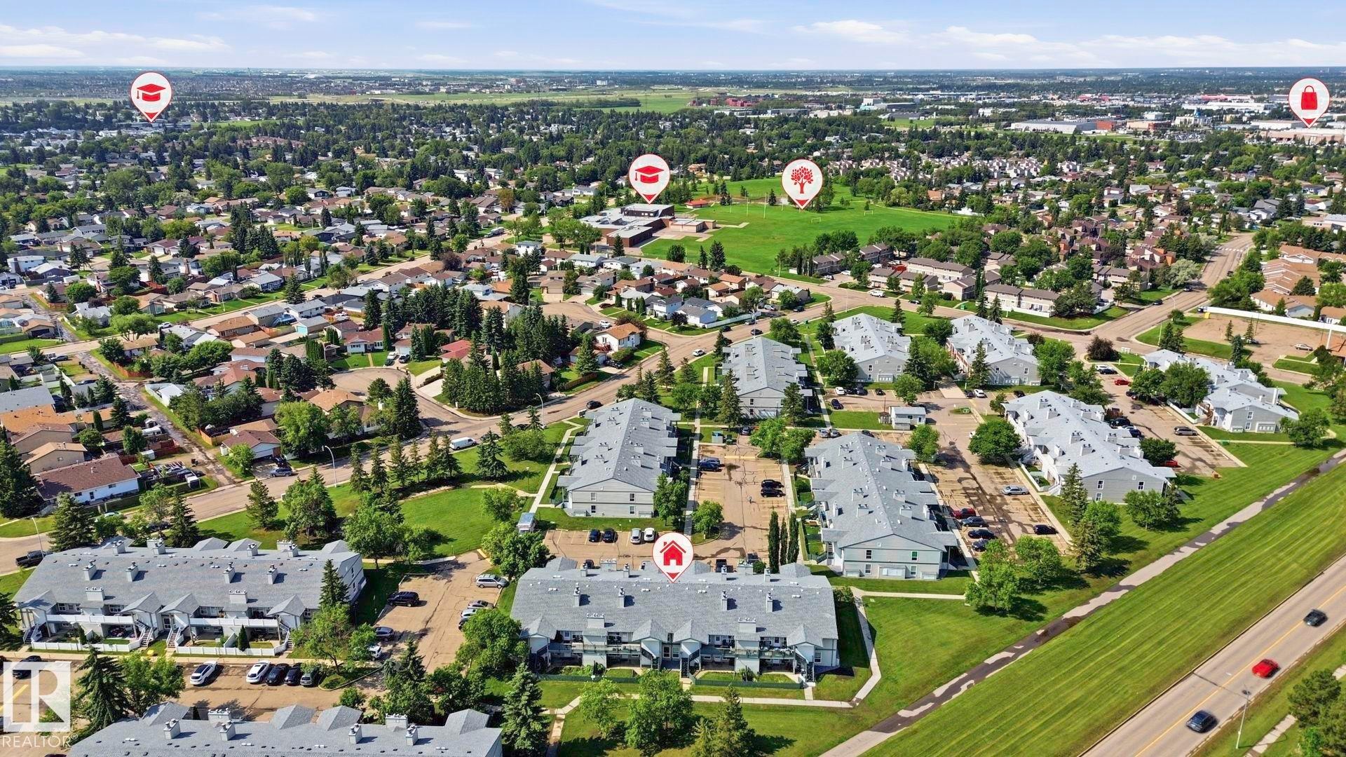 #123 2703 79 St Nw, Edmonton, AB - Outdoor With View