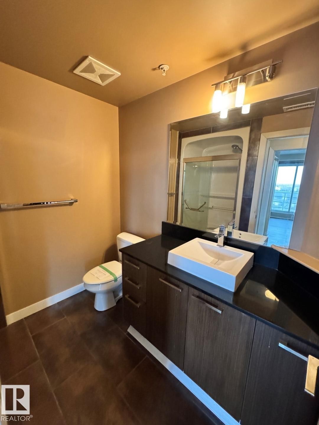 1804 10388 105 Street, Edmonton, AB