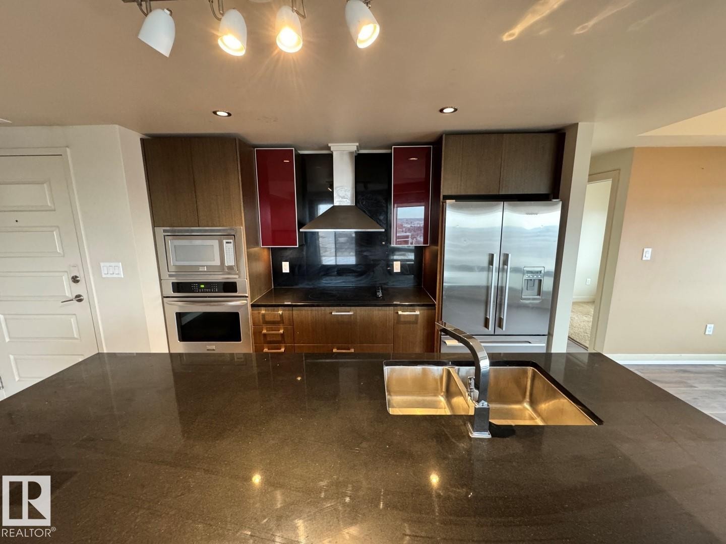 1804 10388 105 Street, Edmonton, AB