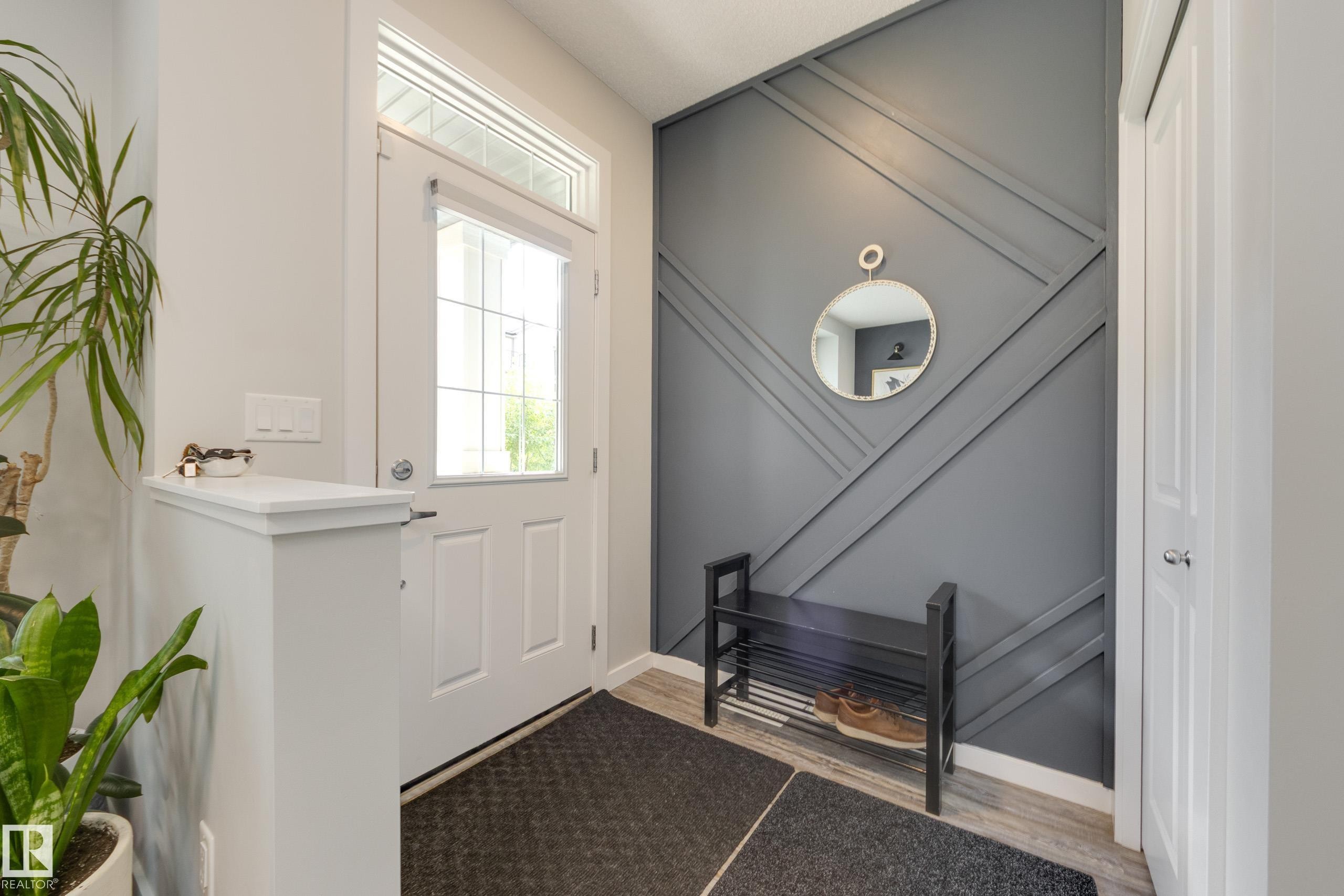 1192 Rosenthal Boulevard Nw, Edmonton, AB - Indoor Photo Showing Other Room