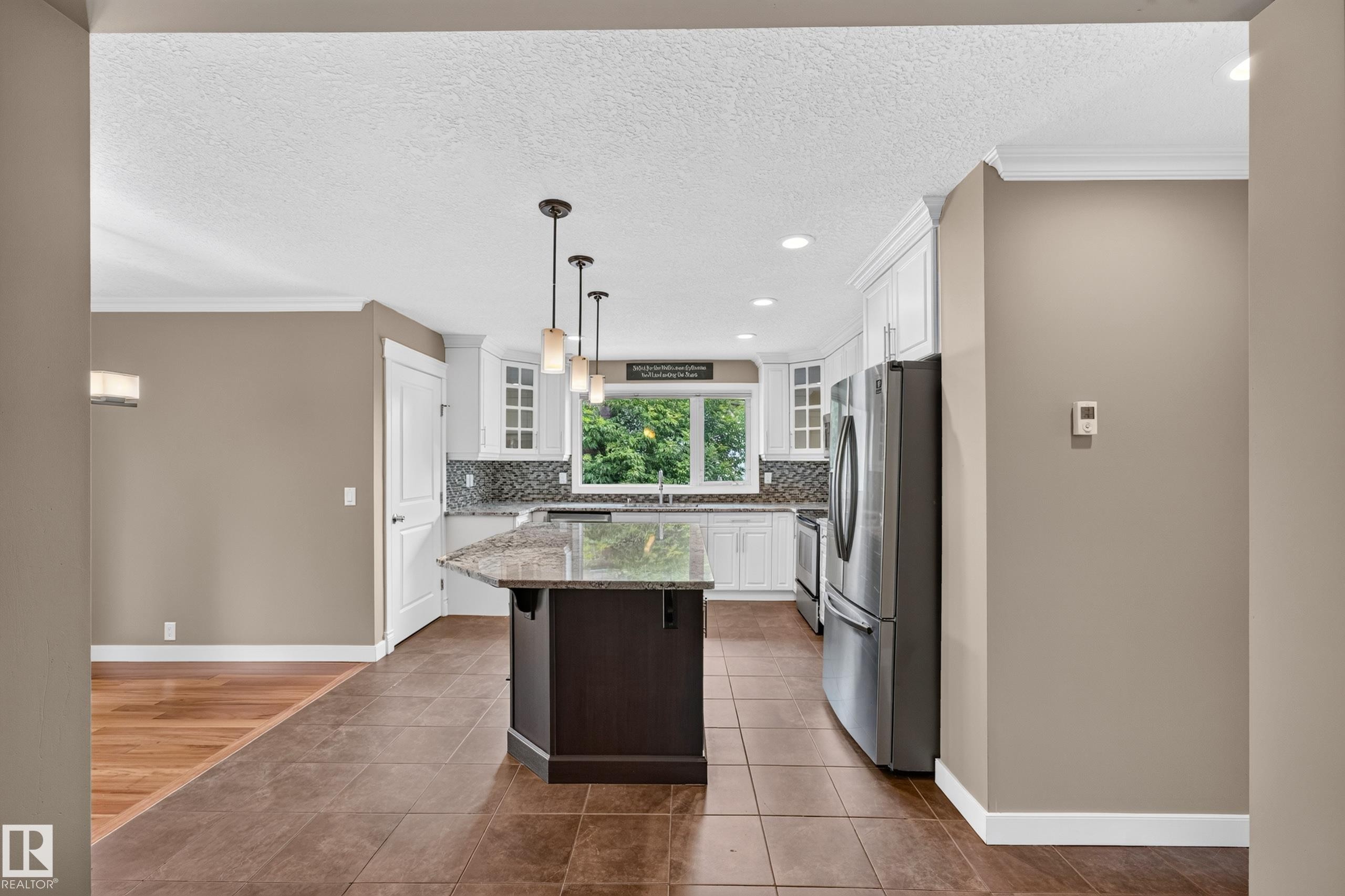 12819 45 Street, Edmonton, AB