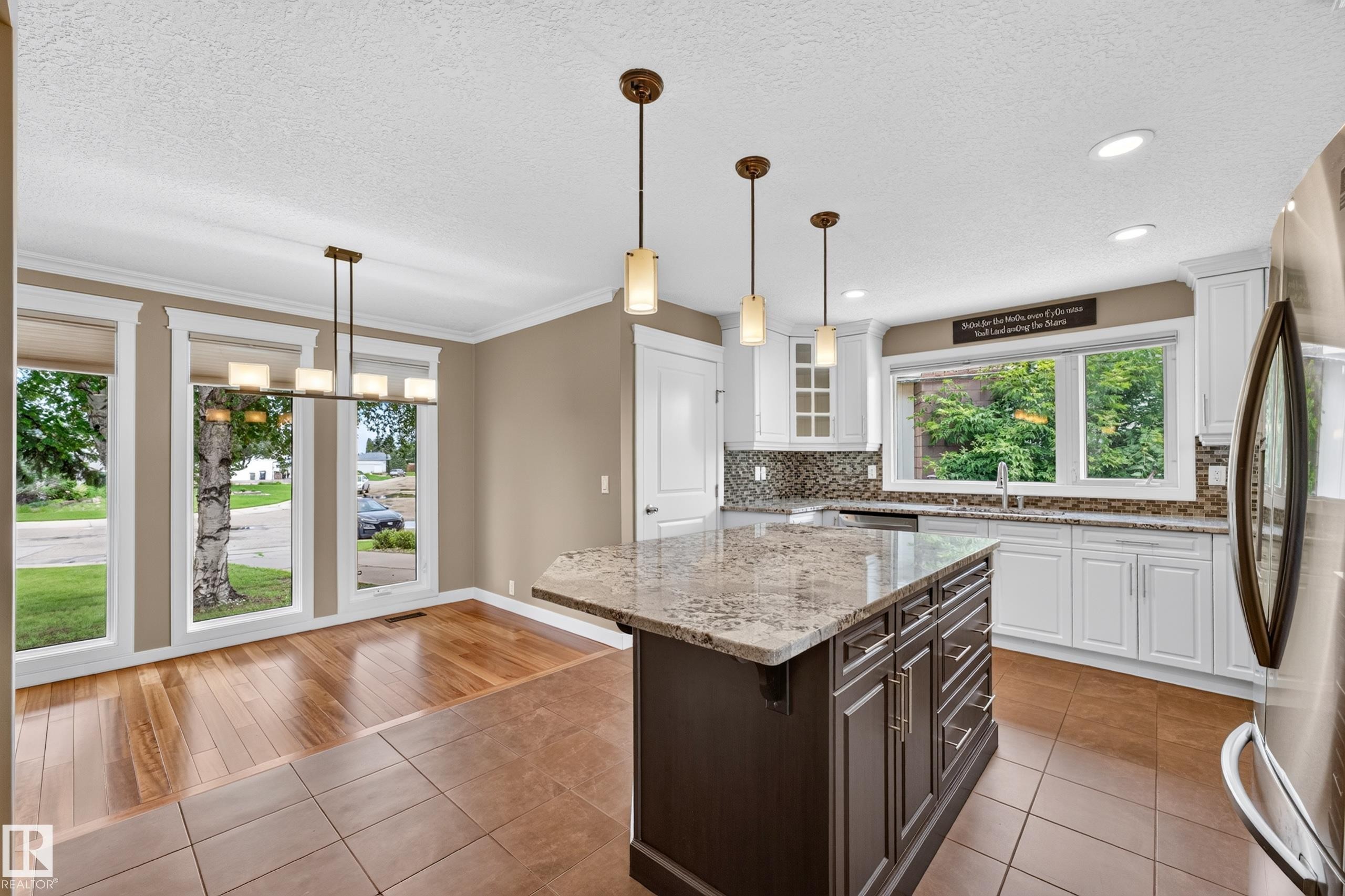 12819 45 Street, Edmonton, AB