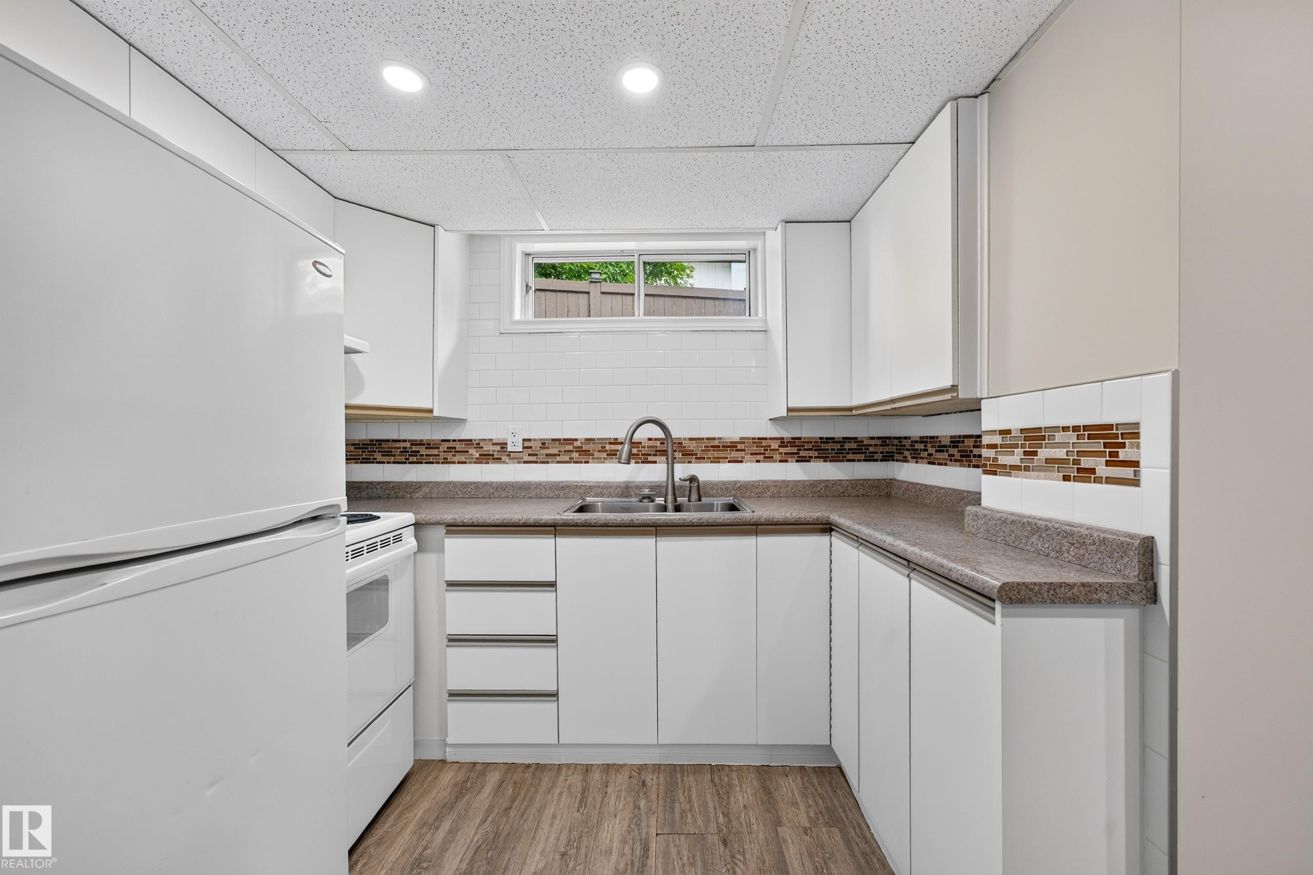 12819 45 Street, Edmonton, AB