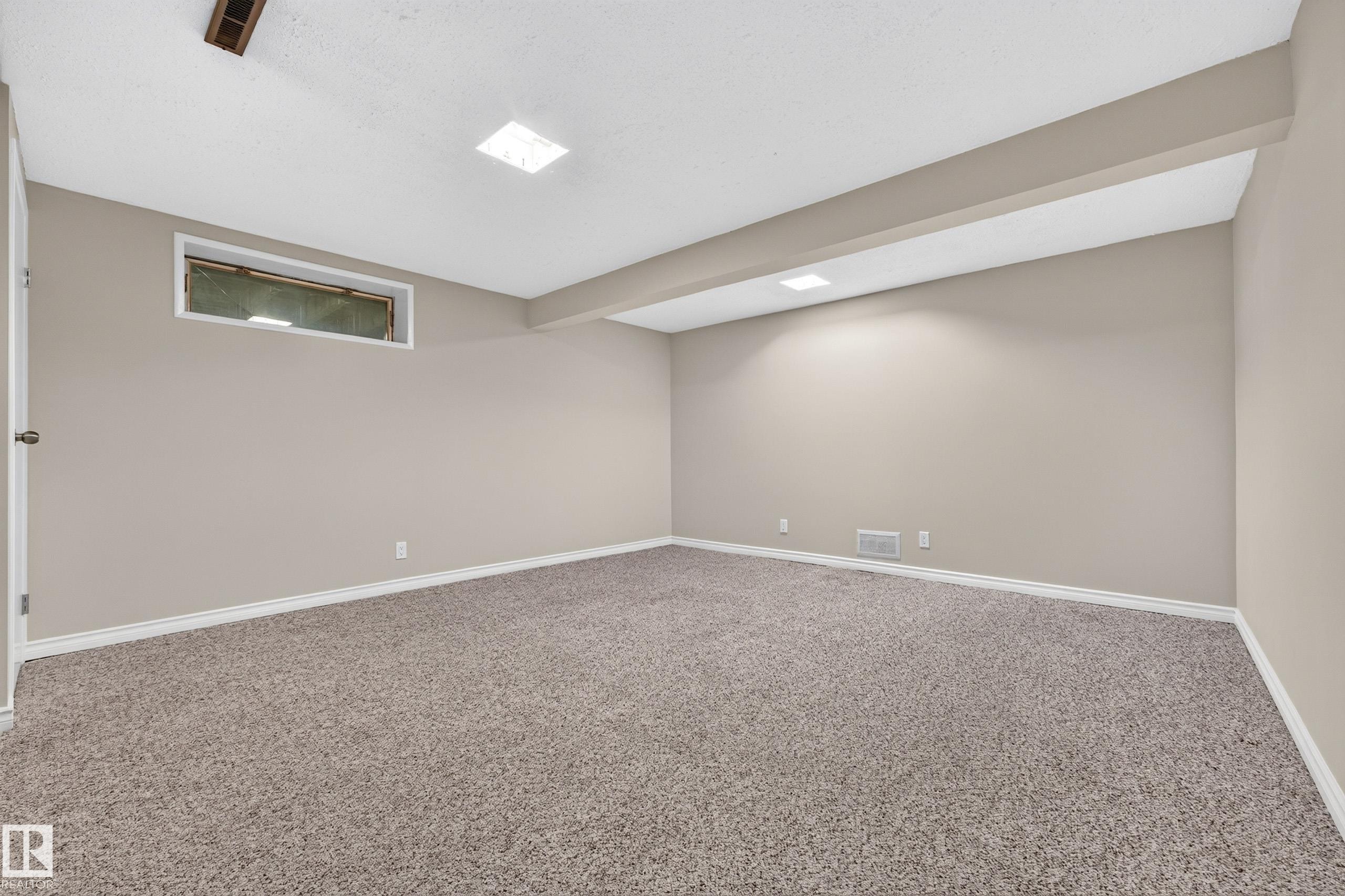 12819 45 Street, Edmonton, AB