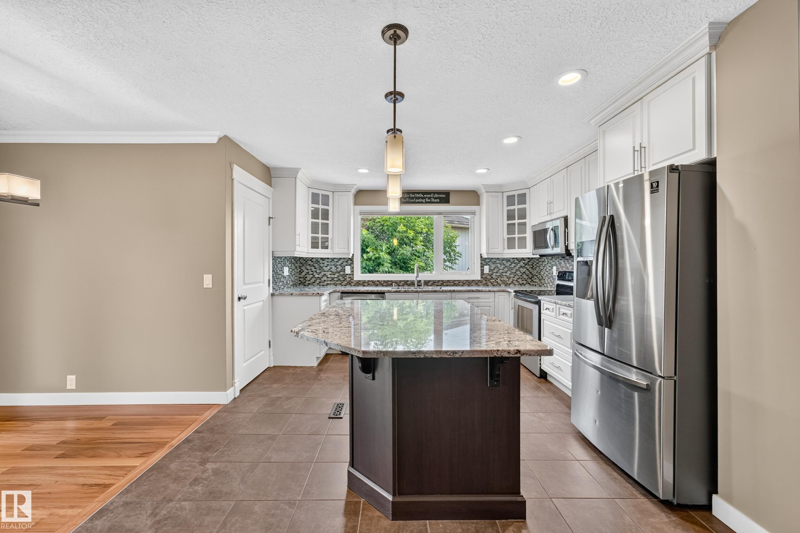 12819 45 Street, Edmonton, AB