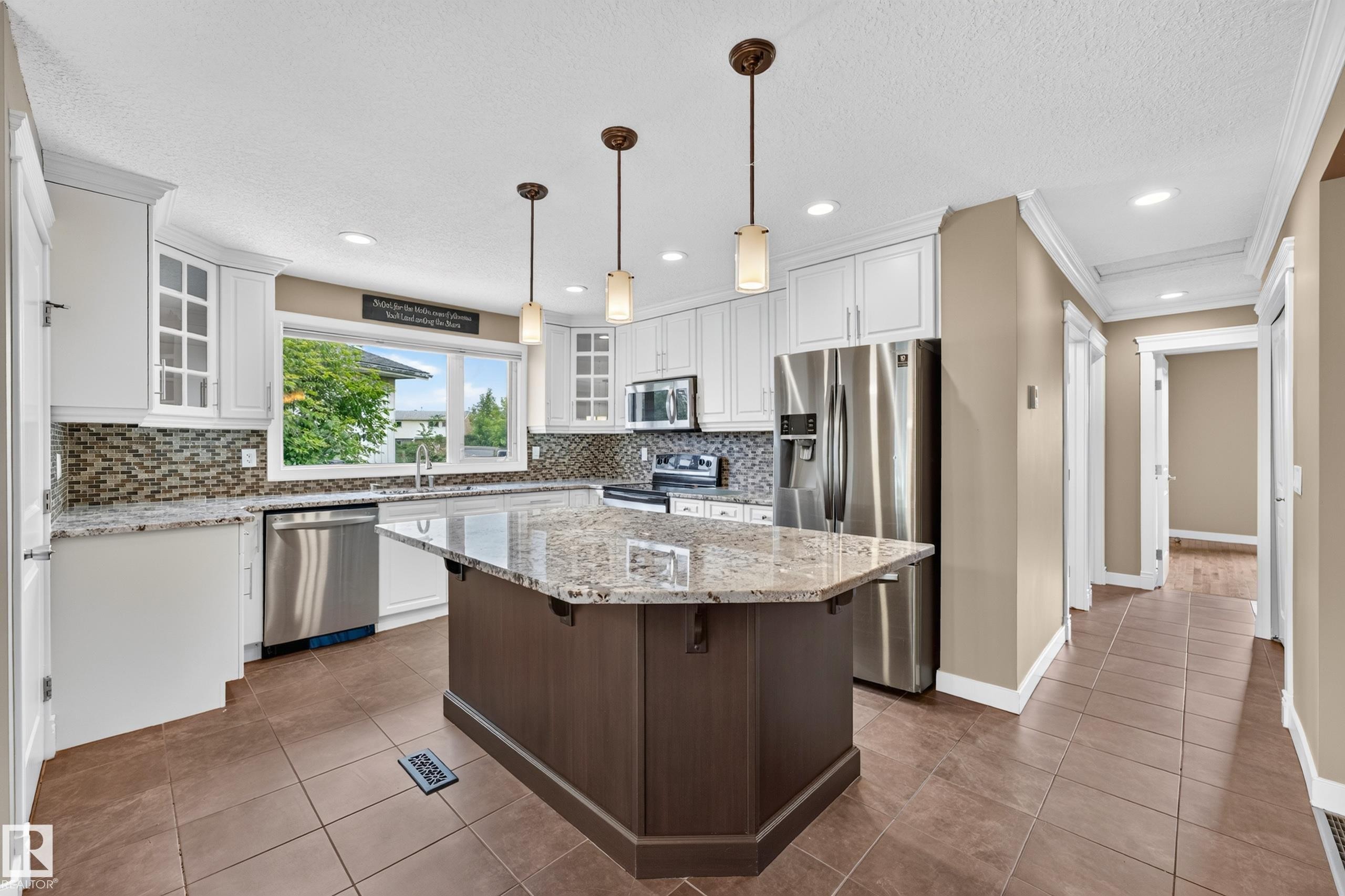12819 45 Street, Edmonton, AB