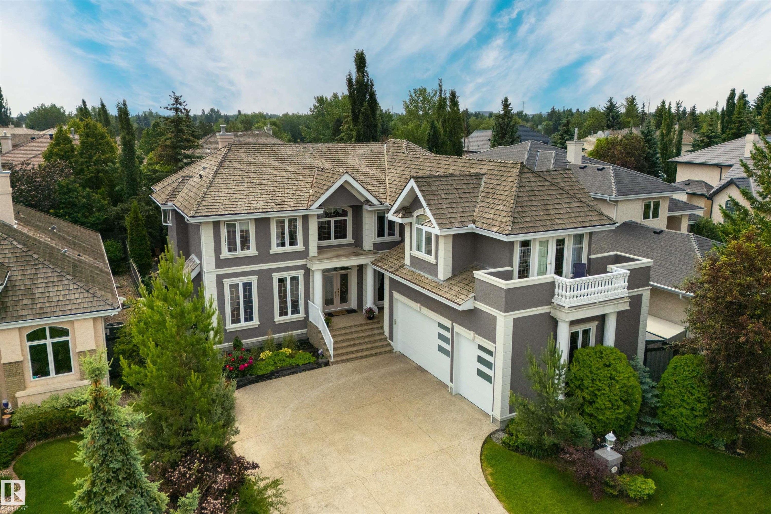 727 Hetu Lane Nw, Edmonton, AB - Outdoor With Facade