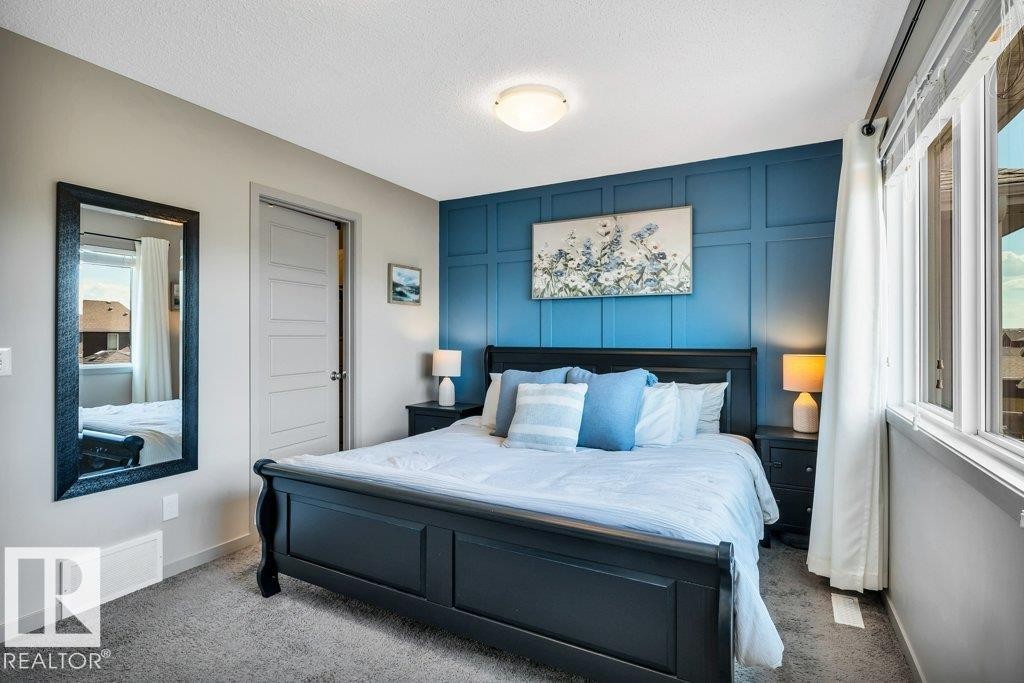 536 Ebbers Way Nw, Edmonton, AB - Indoor Photo Showing Bedroom
