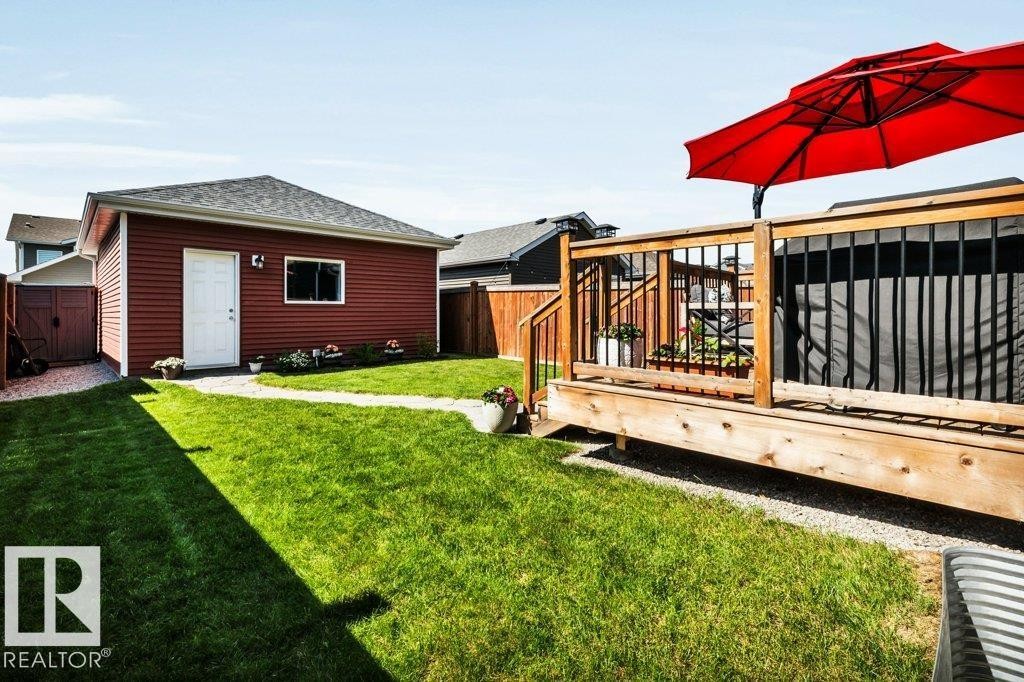 536 Ebbers Way Nw, Edmonton, AB - Outdoor With Exterior