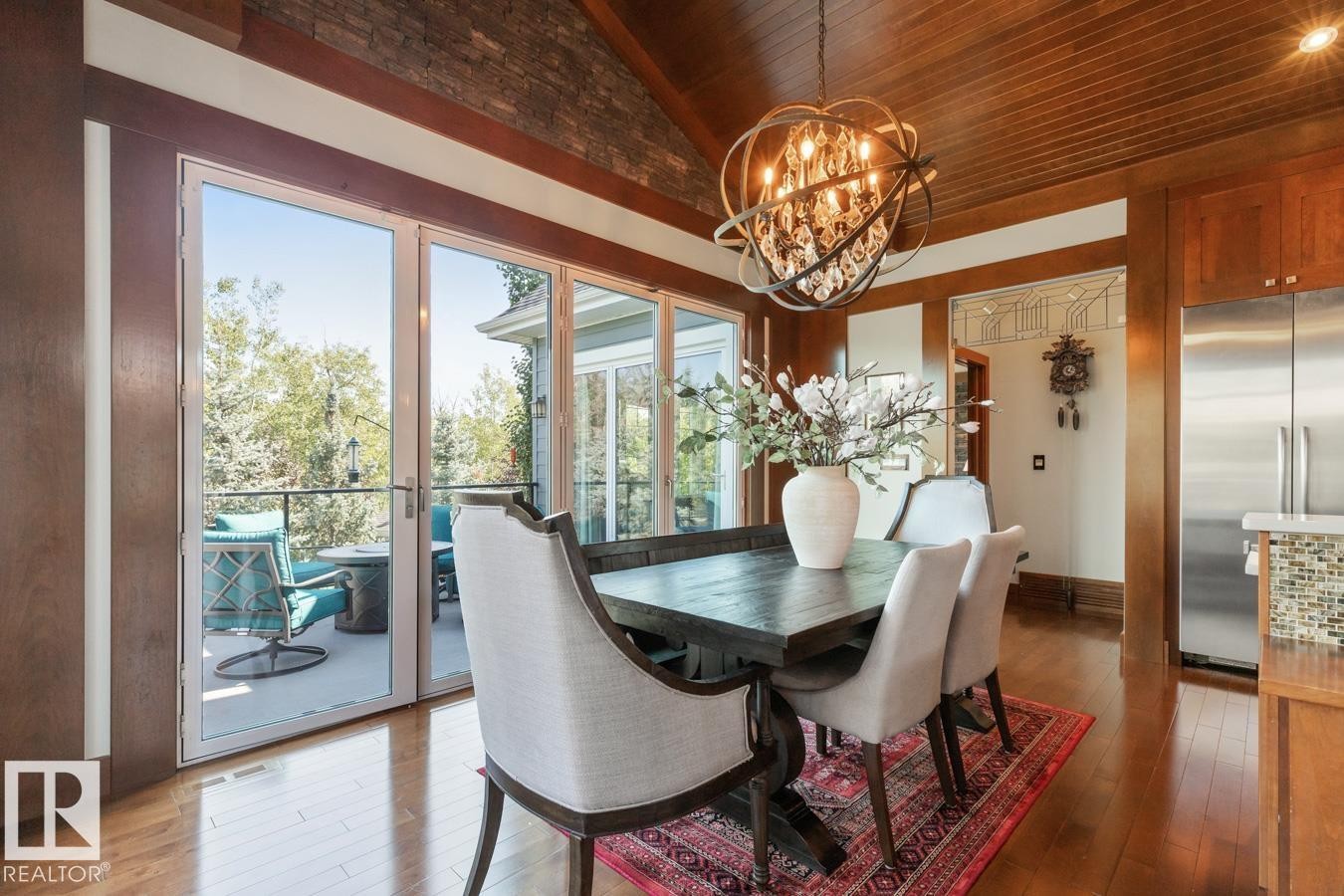 4023 Whispering River Drive Nw, Edmonton, AB - Indoor Photo Showing Dining Room