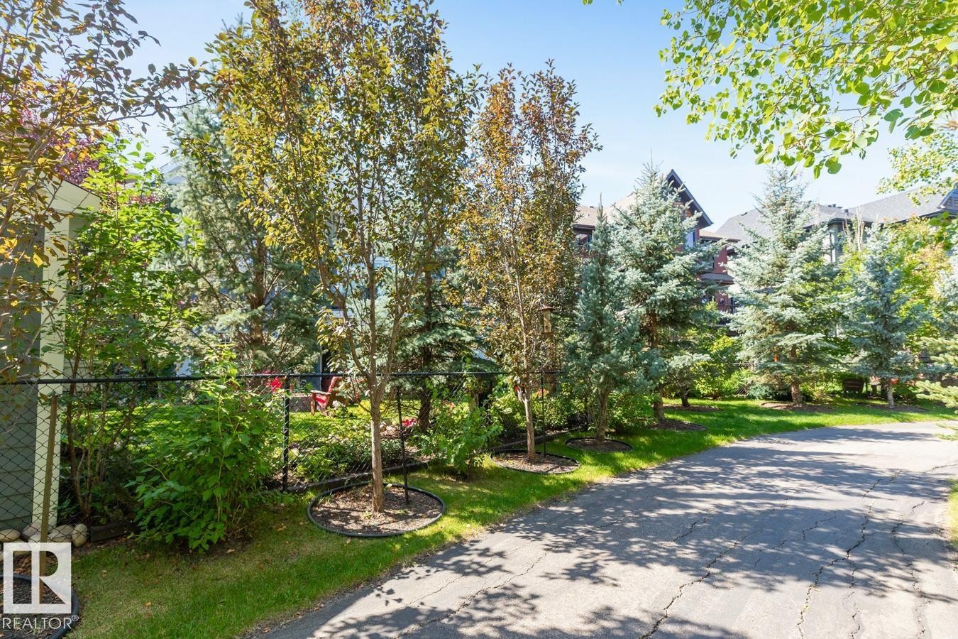 4023 Whispering River Drive Nw, Edmonton, AB - Outdoor