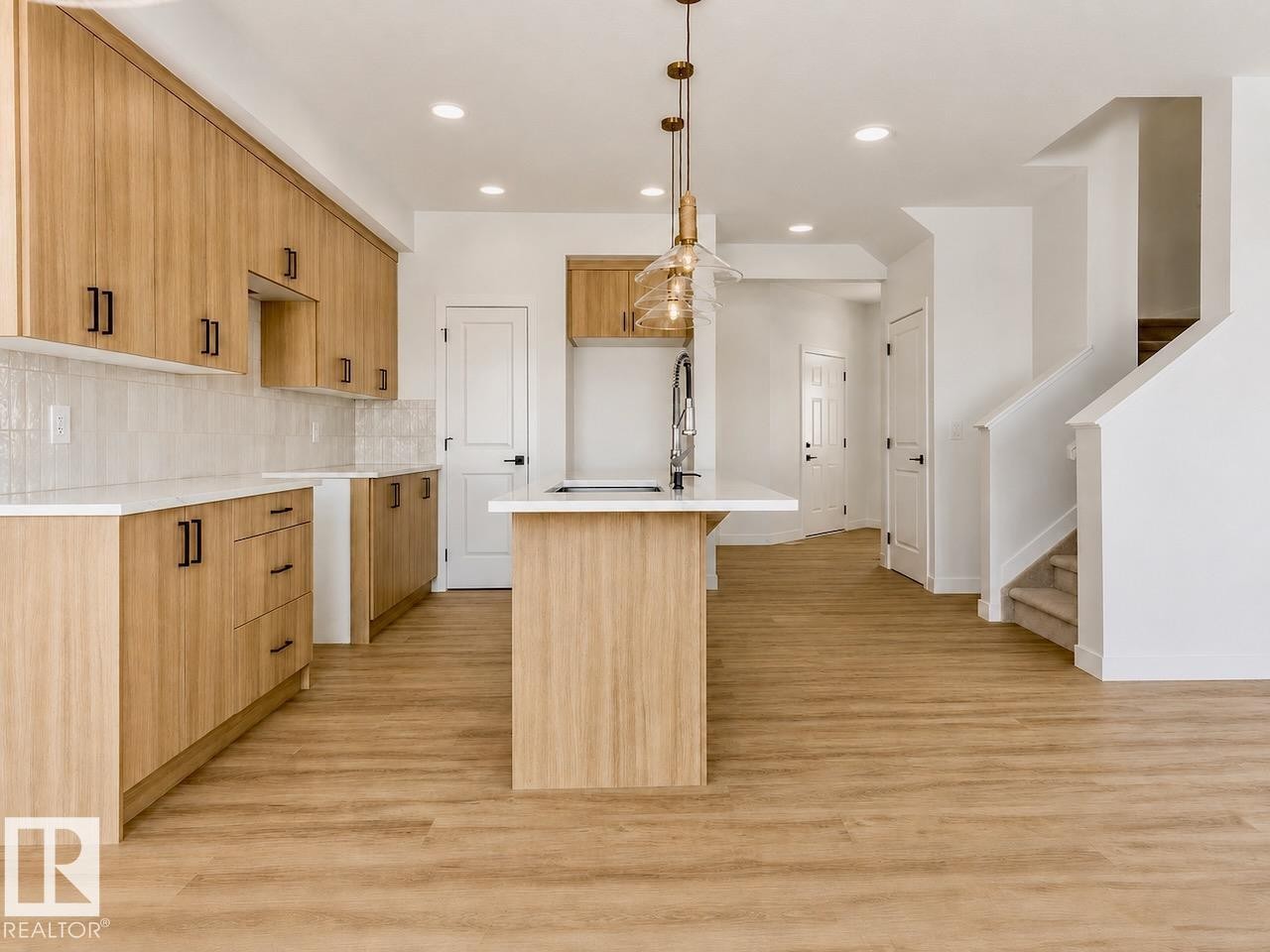 2211 Crossbill Link, Edmonton, AB