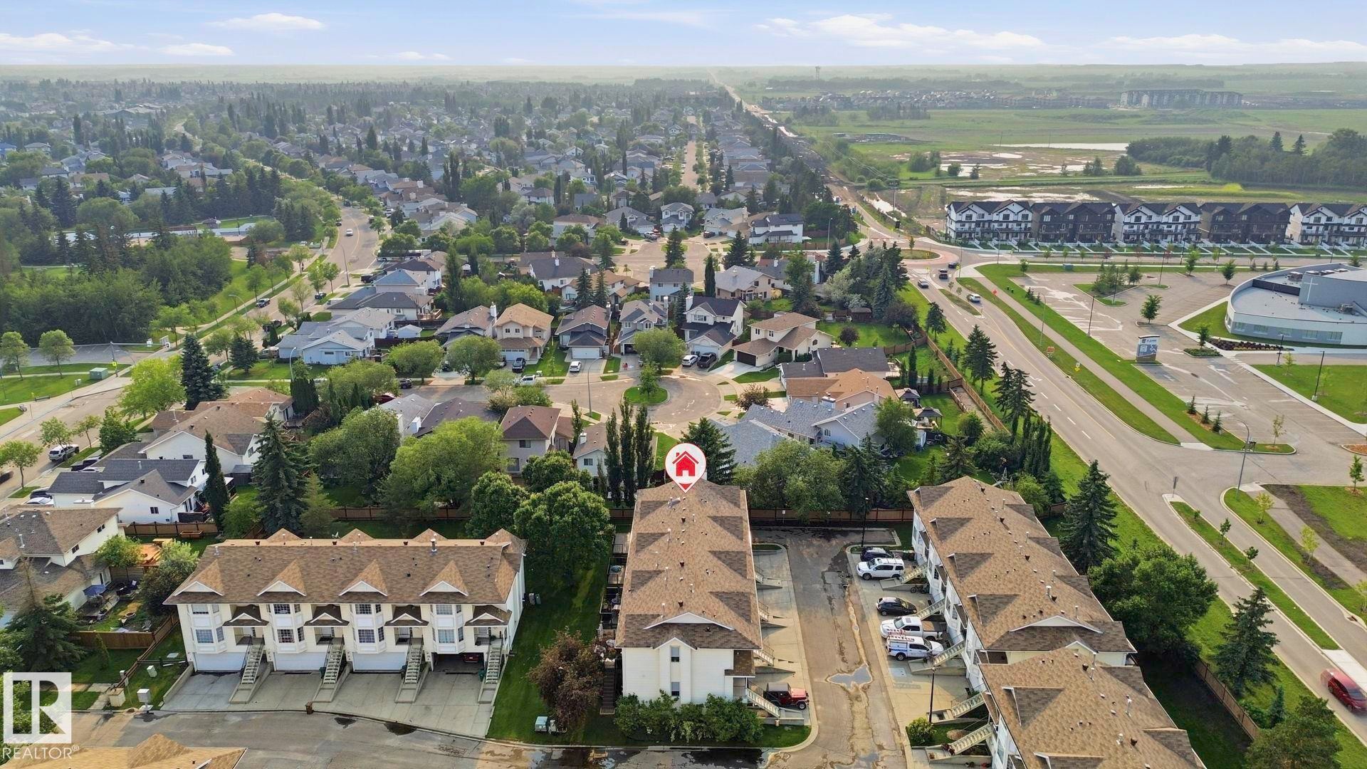 8 10 Devon Close, St. Albert, AB