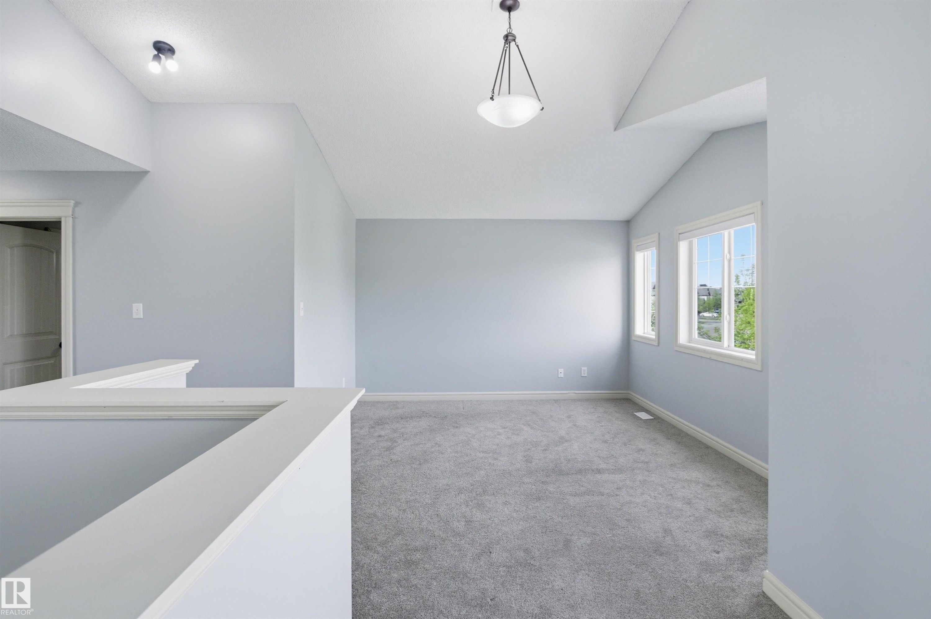 2017 118 Street, Edmonton, AB - Indoor Photo Showing Other Room