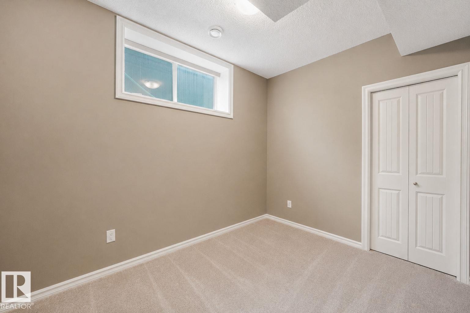 21219 96 Avenue, Edmonton, AB