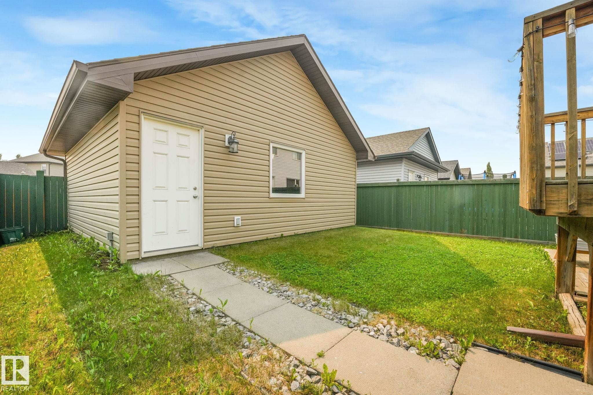 21219 96 Avenue, Edmonton, AB