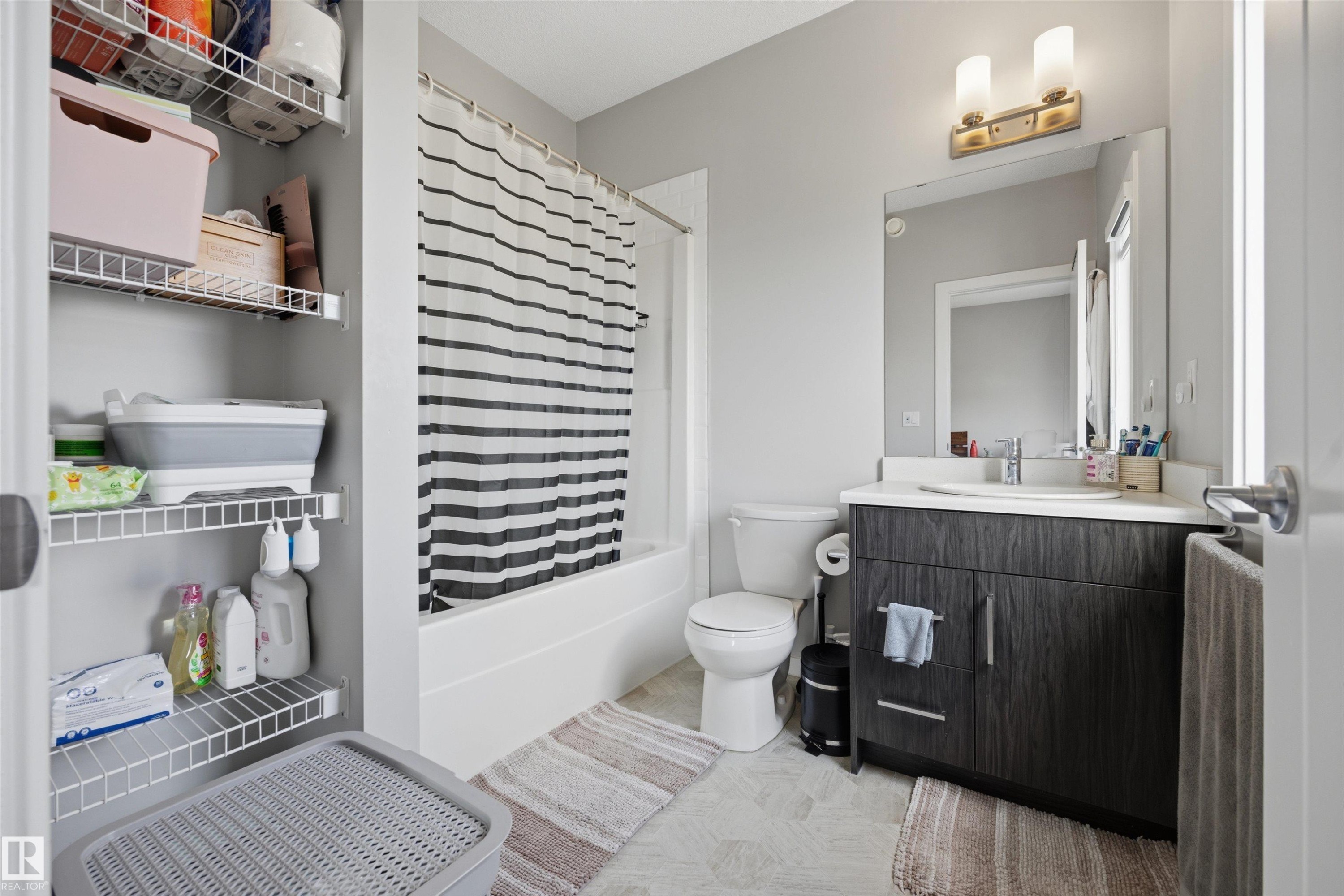26 804 Welsh Drive, Edmonton, AB