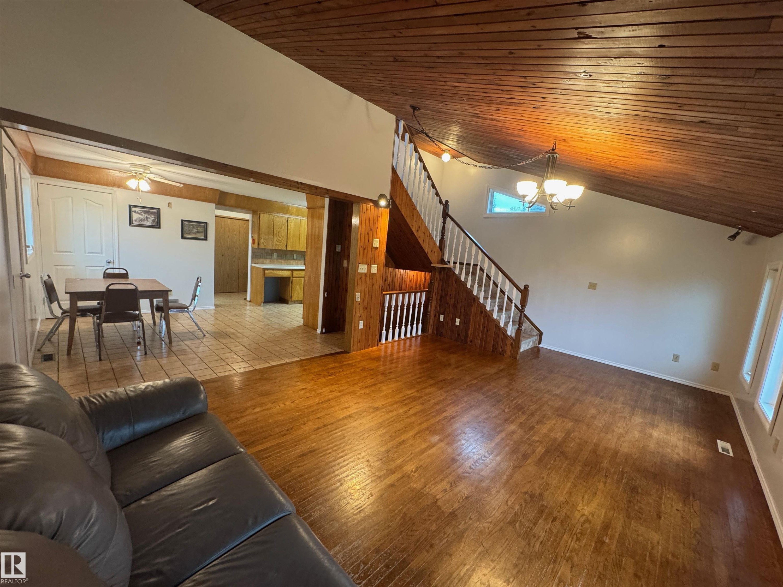 59416 Rng Rd 94, Rural St. Paul County, AB - Indoor