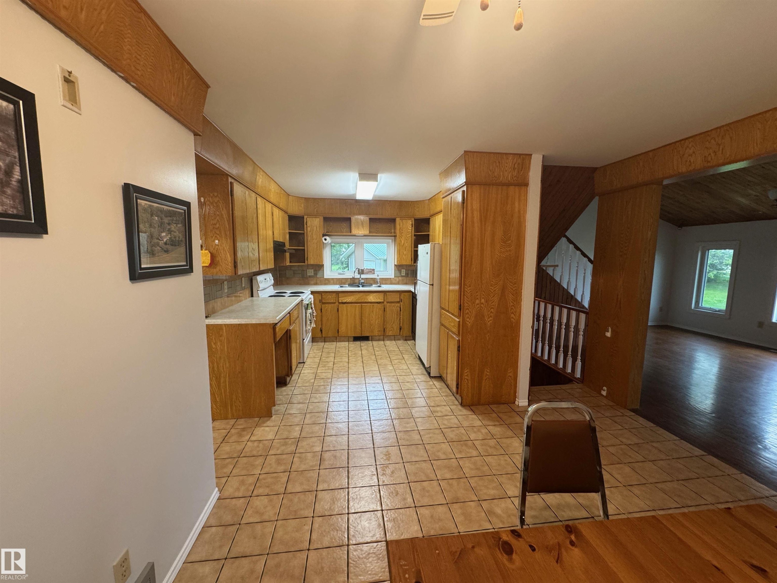 59416 Rng Rd 94, Rural St. Paul County, AB - Indoor
