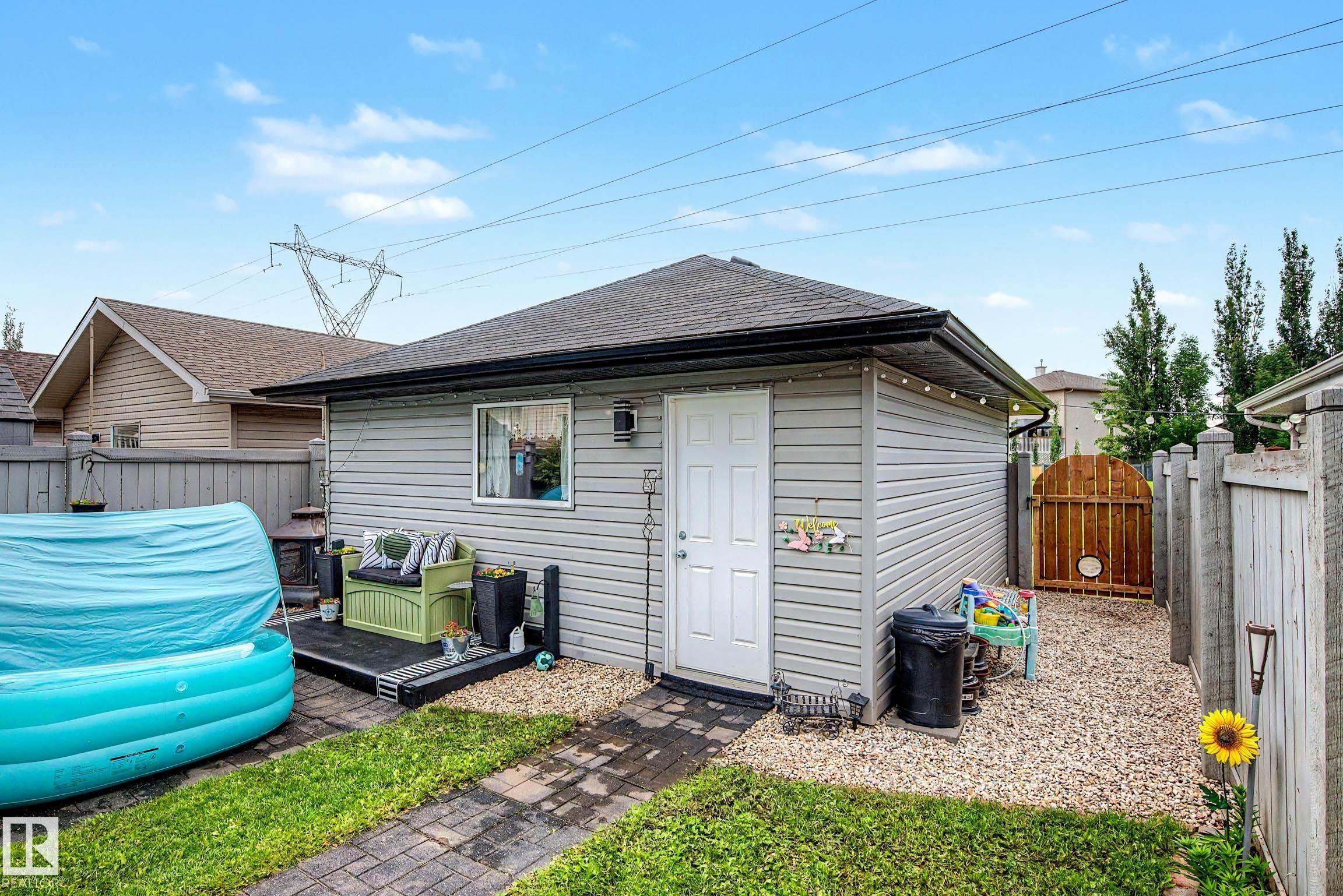 16114 43 Street, Edmonton, AB