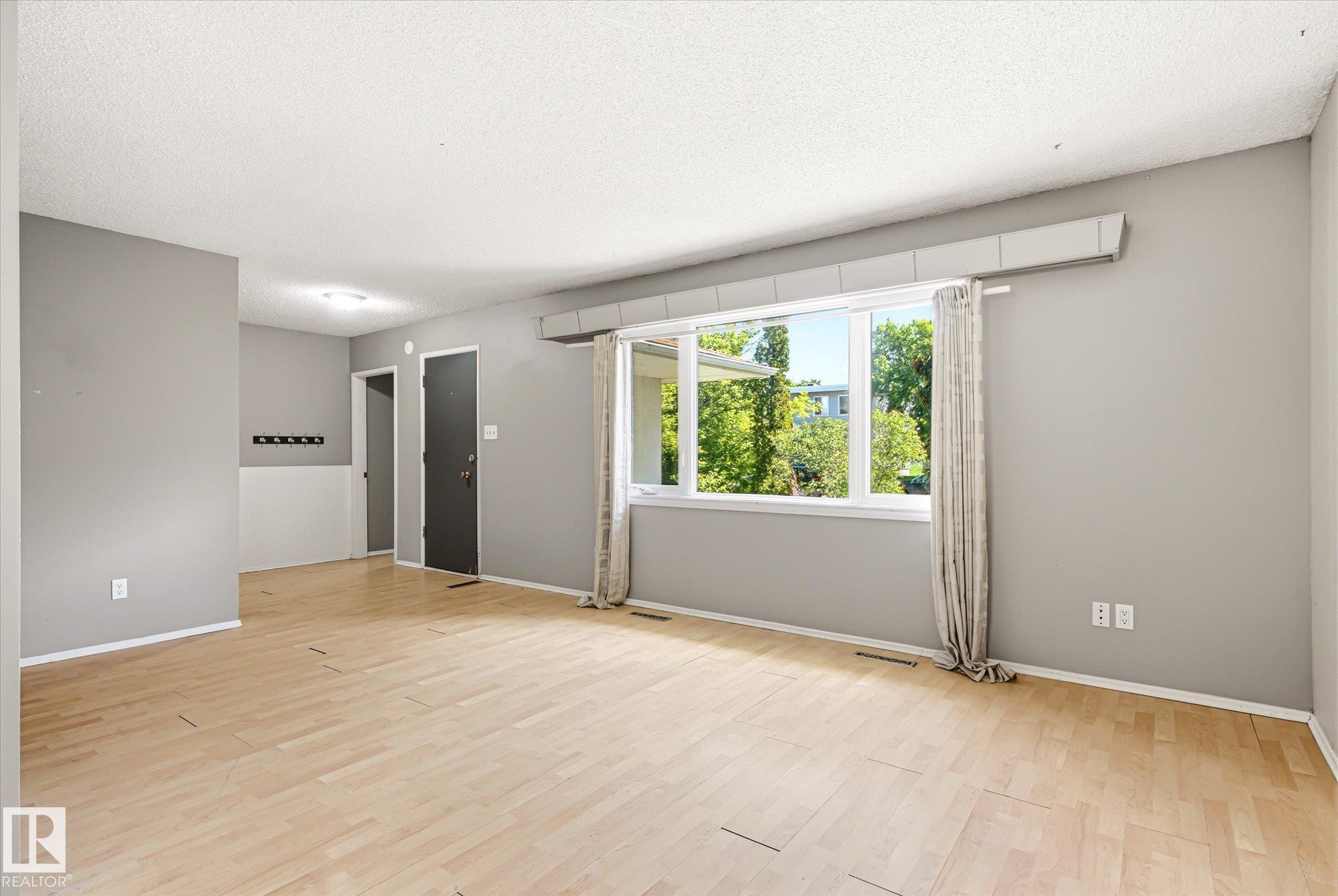 13104 132 Street, Edmonton, AB