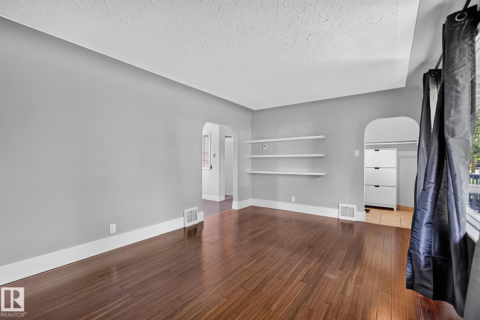 14624 110A Avenue, Edmonton, AB
