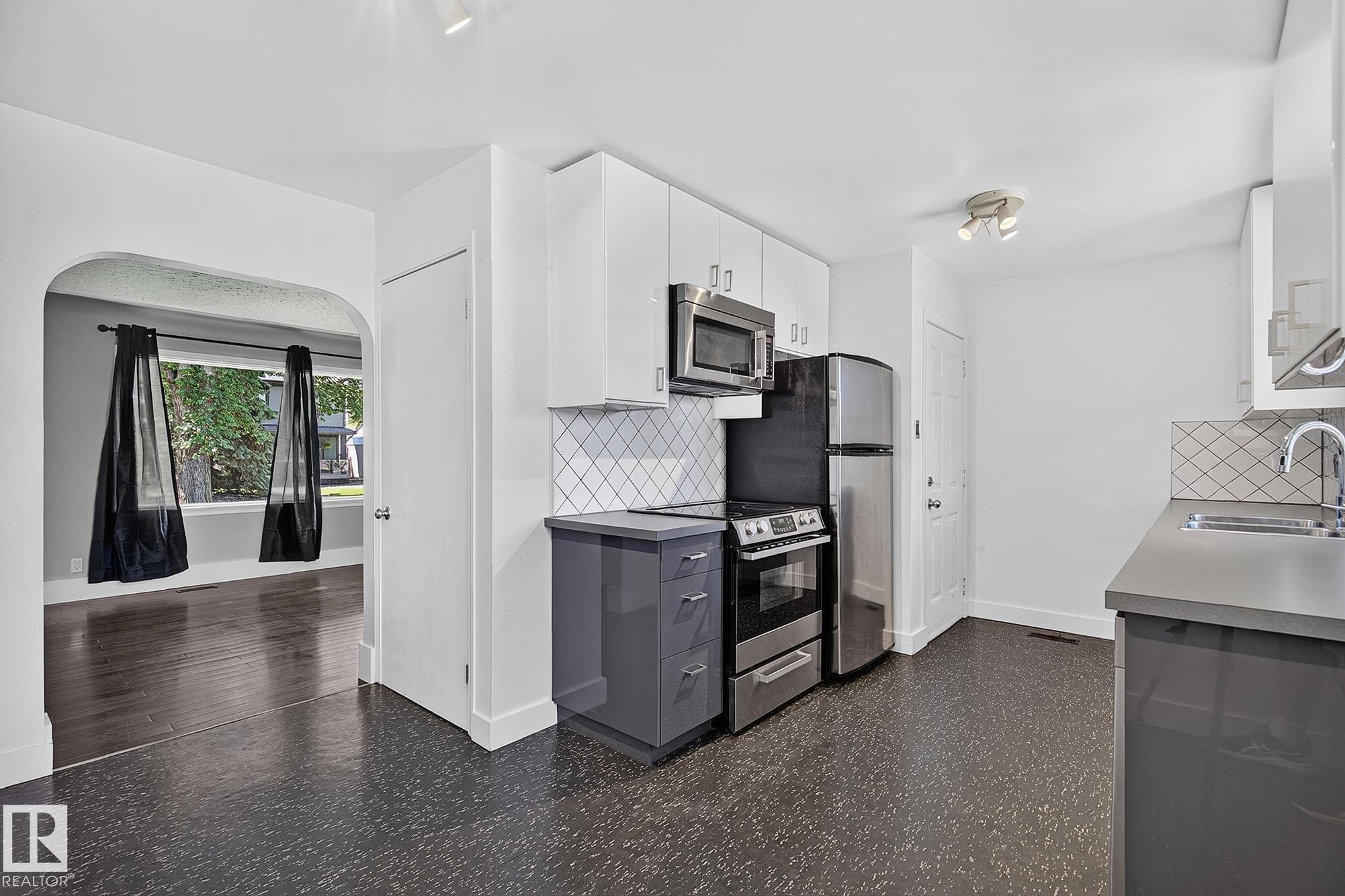 14624 110A Avenue, Edmonton, AB