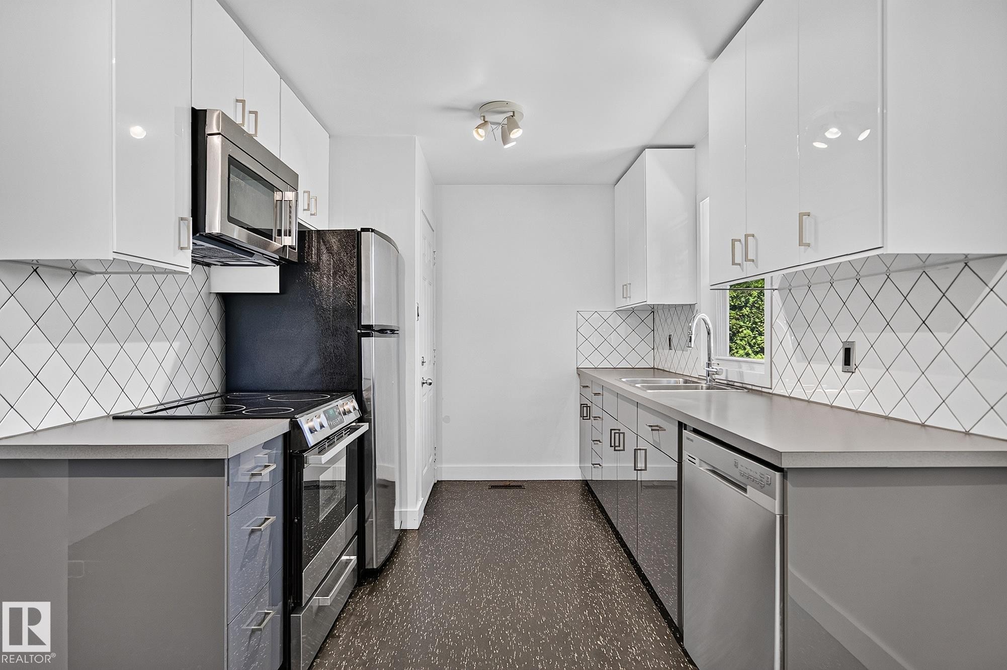 14624 110A Avenue, Edmonton, AB