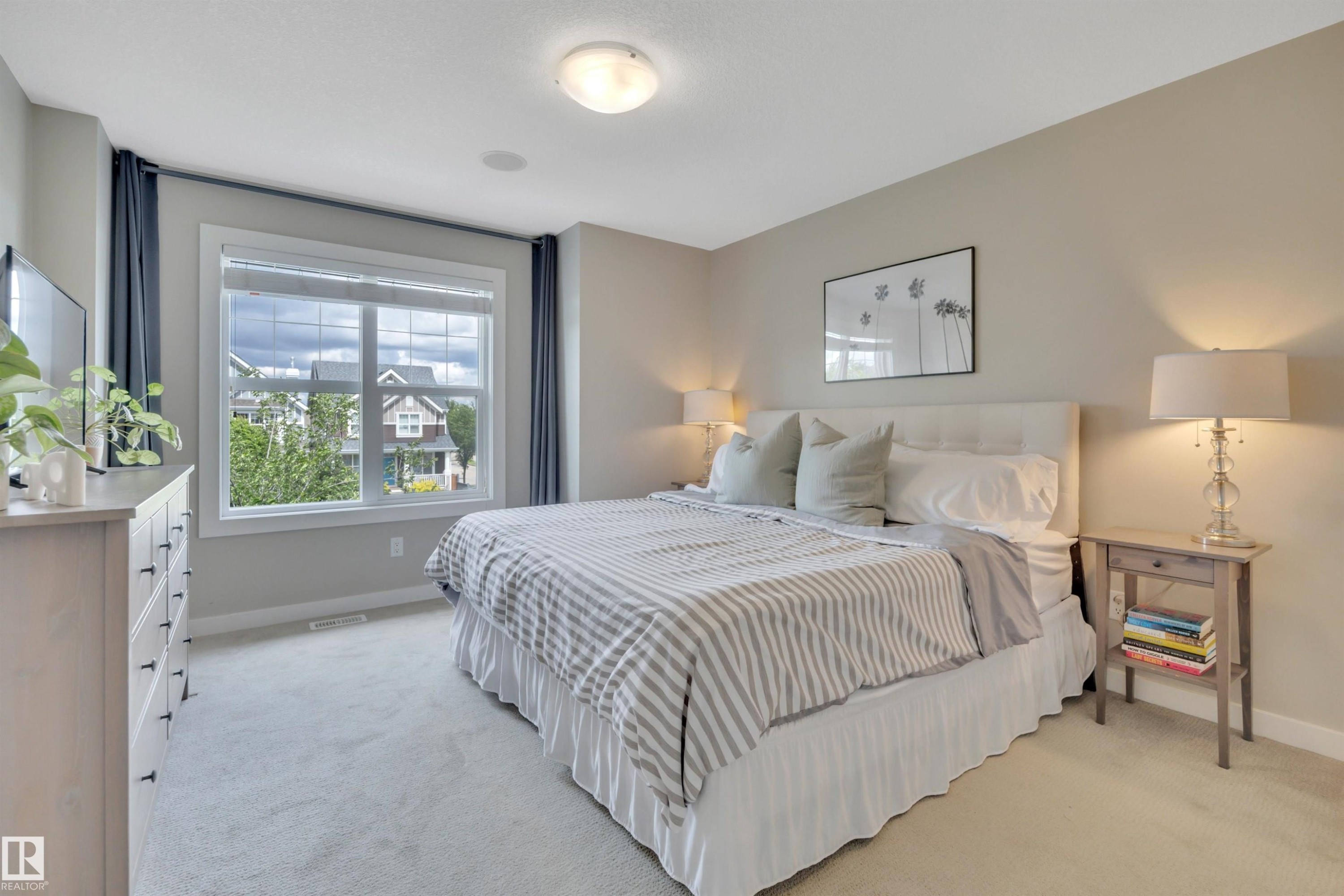 7007 Summerside Grande Boulevard, Edmonton, AB