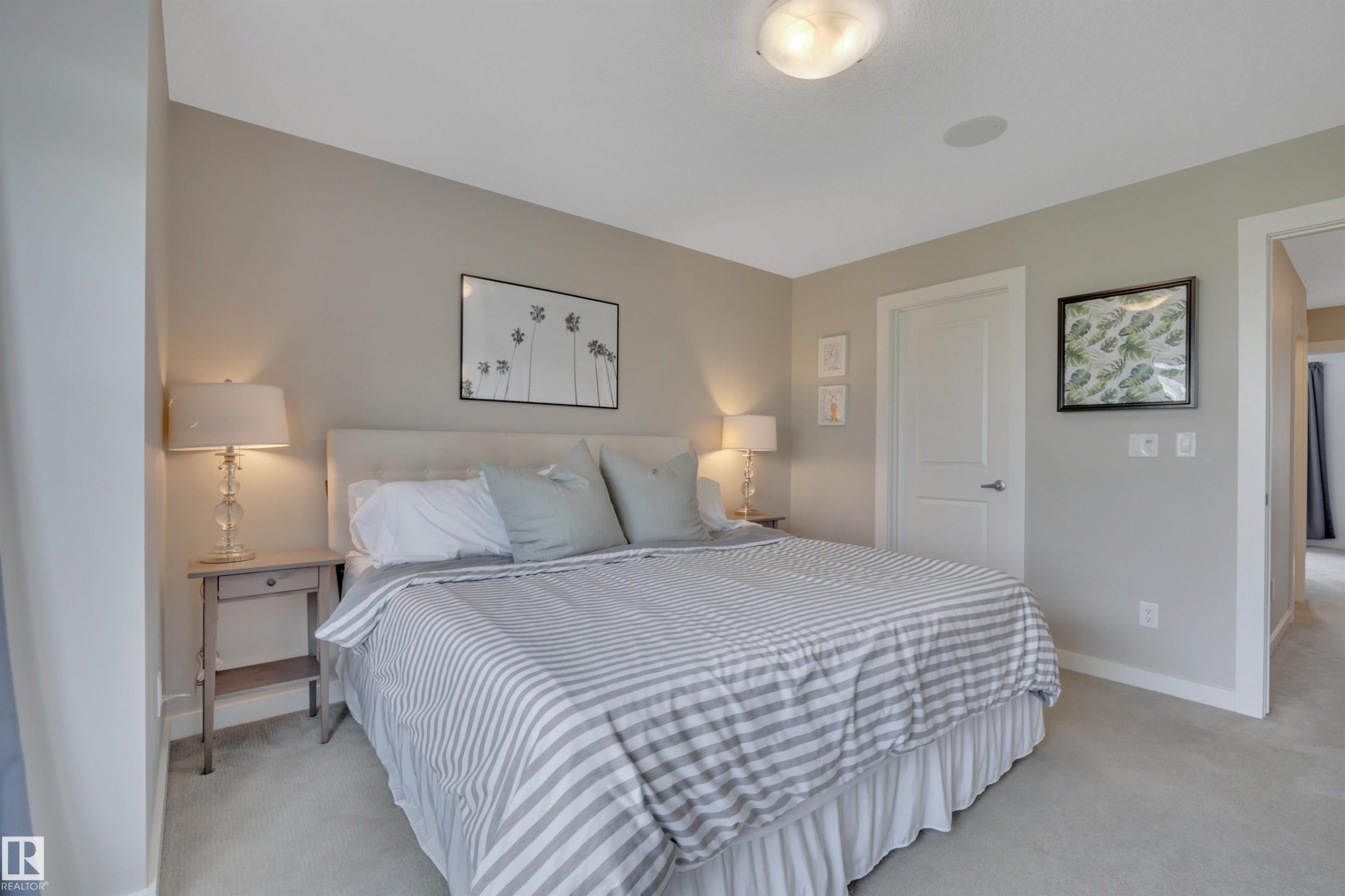 7007 Summerside Grande Boulevard, Edmonton, AB