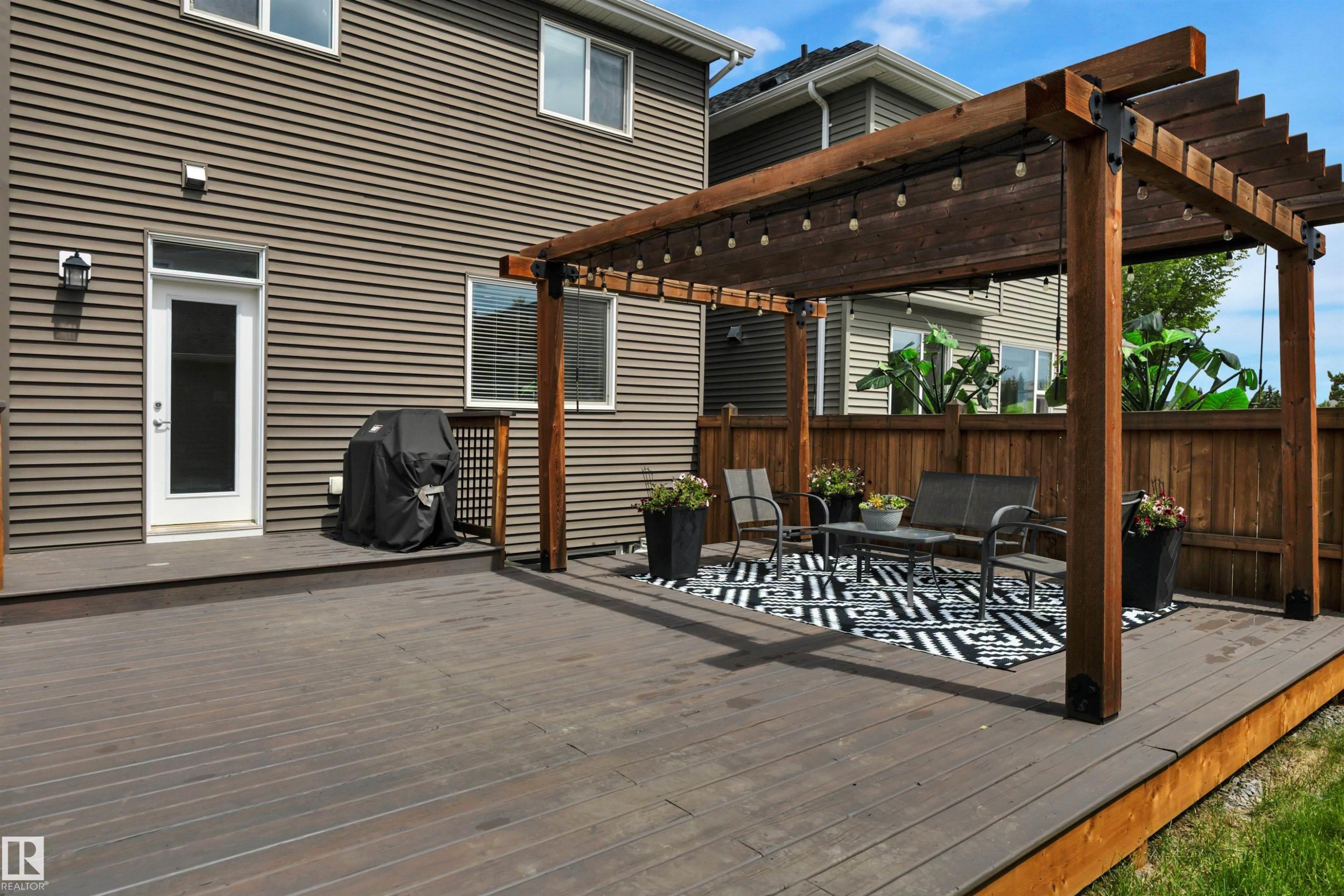 7007 Summerside Grande Boulevard, Edmonton, AB