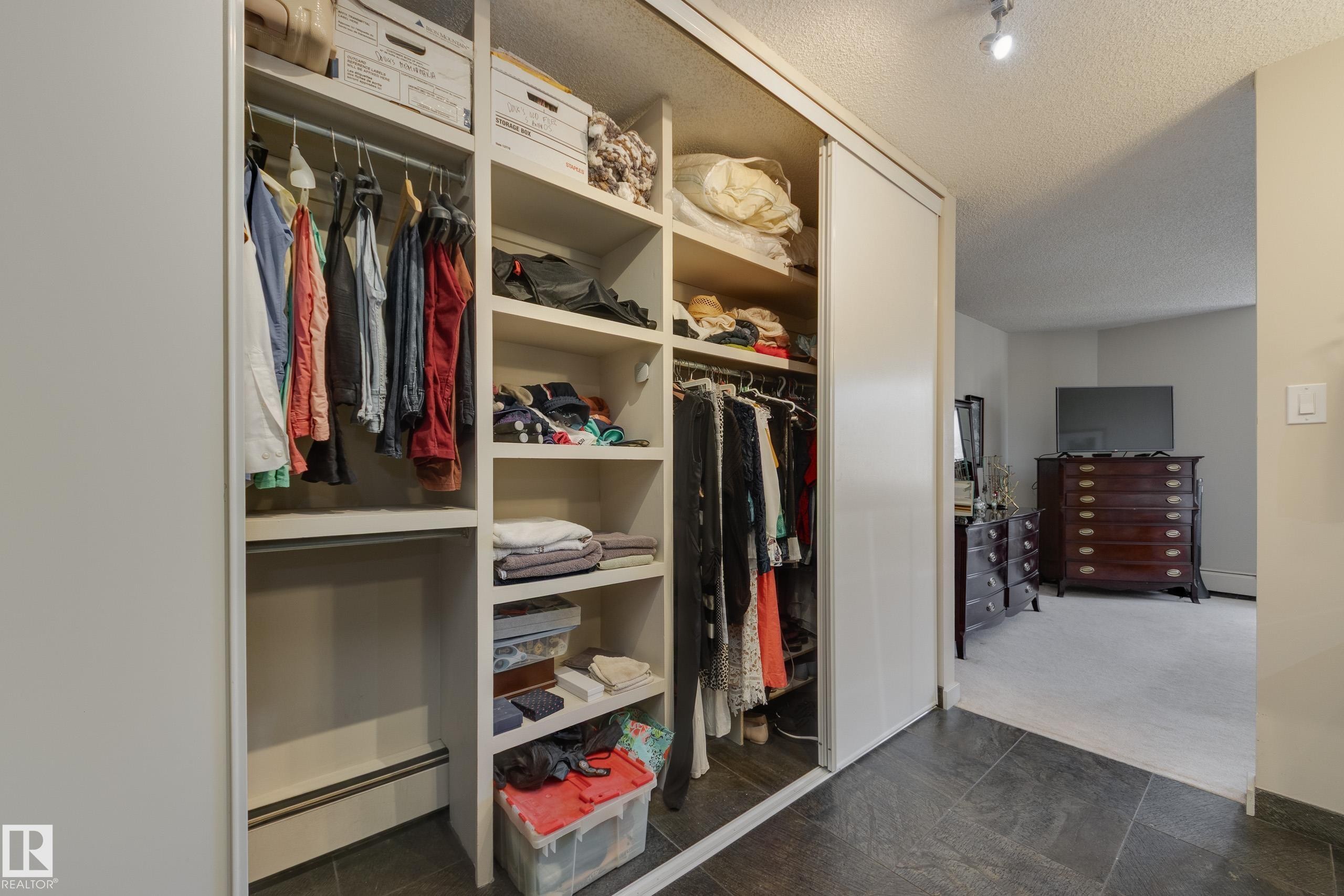 #7 9734 111 St Nw, Edmonton, AB - Indoor With Storage