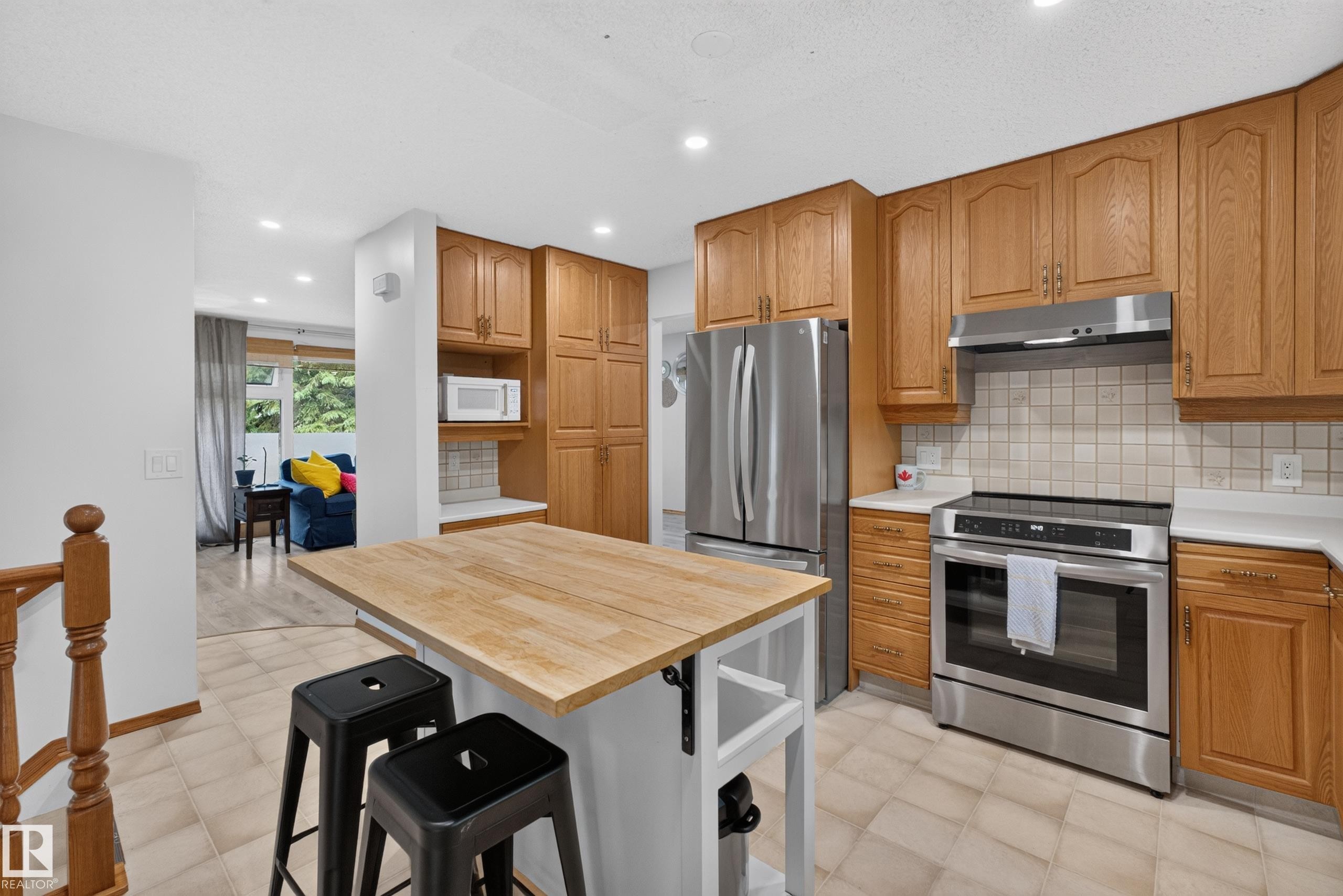 59 Fair Oaks Drive, St. Albert, AB