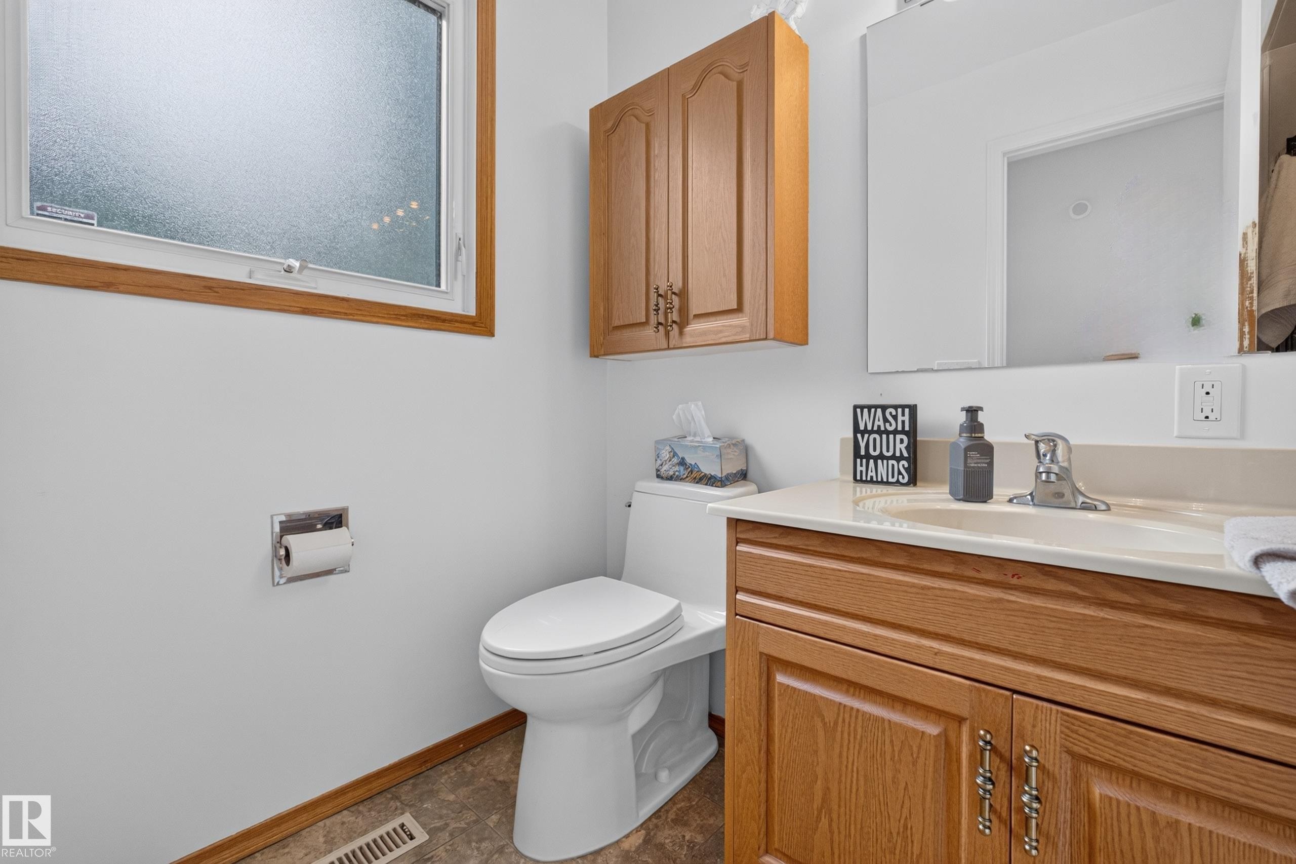 59 Fair Oaks Drive, St. Albert, AB