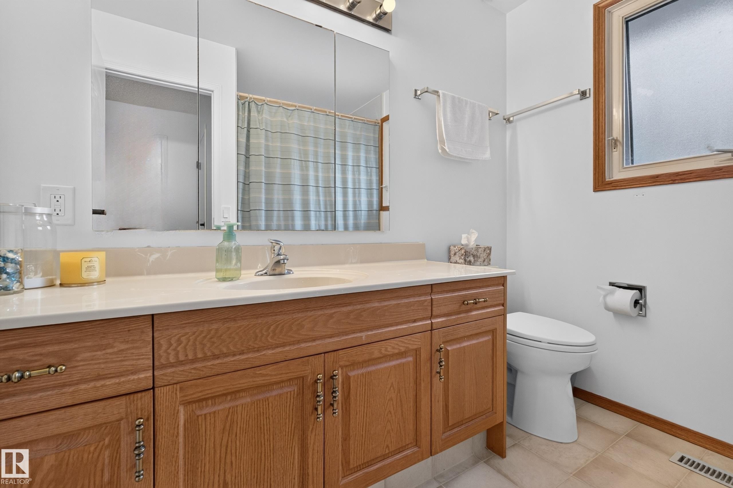 59 Fair Oaks Drive, St. Albert, AB