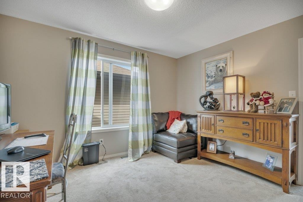 6042 214 Street, Edmonton, AB - Indoor
