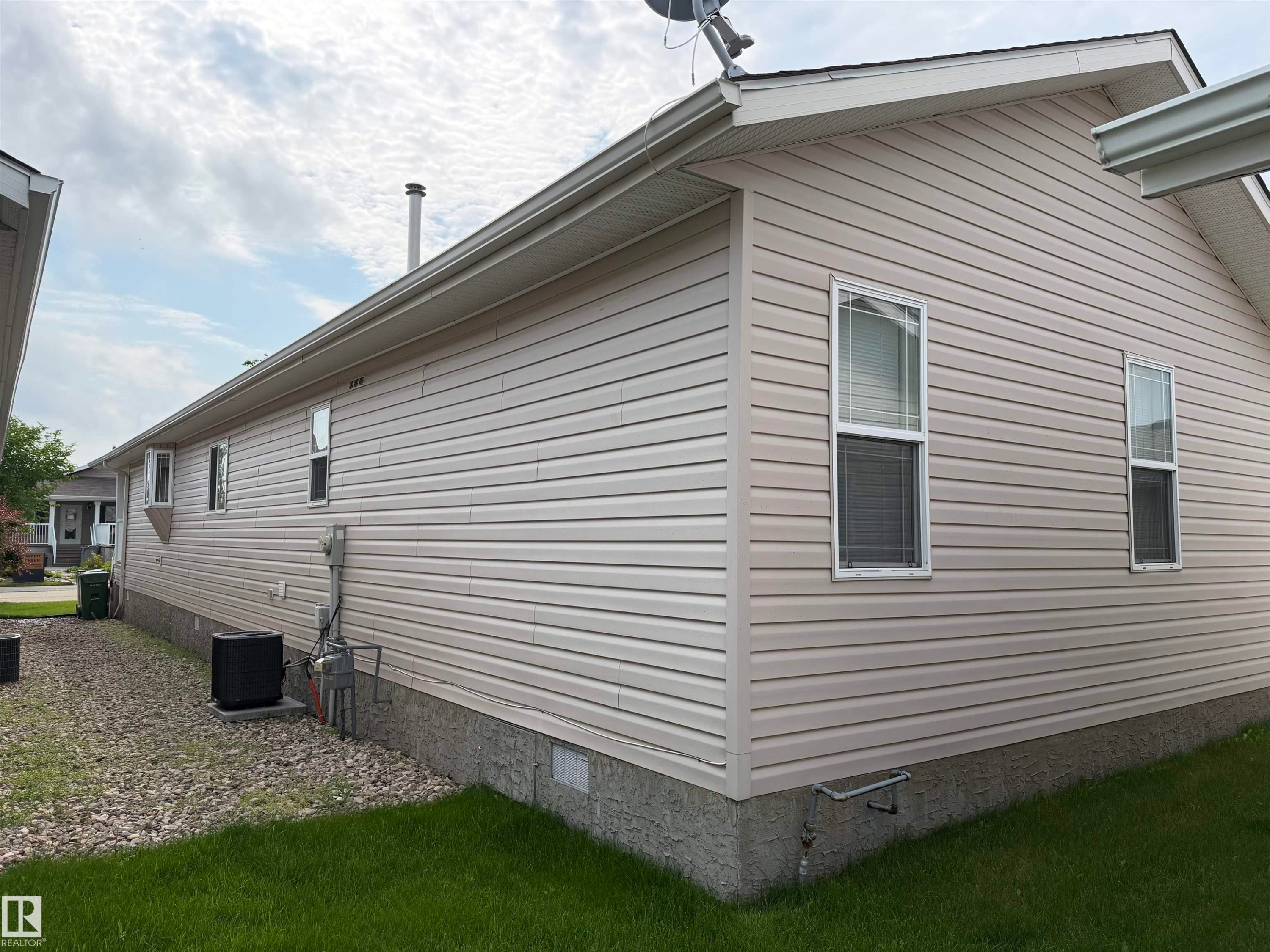 4022 Aspen Way, Leduc, AB