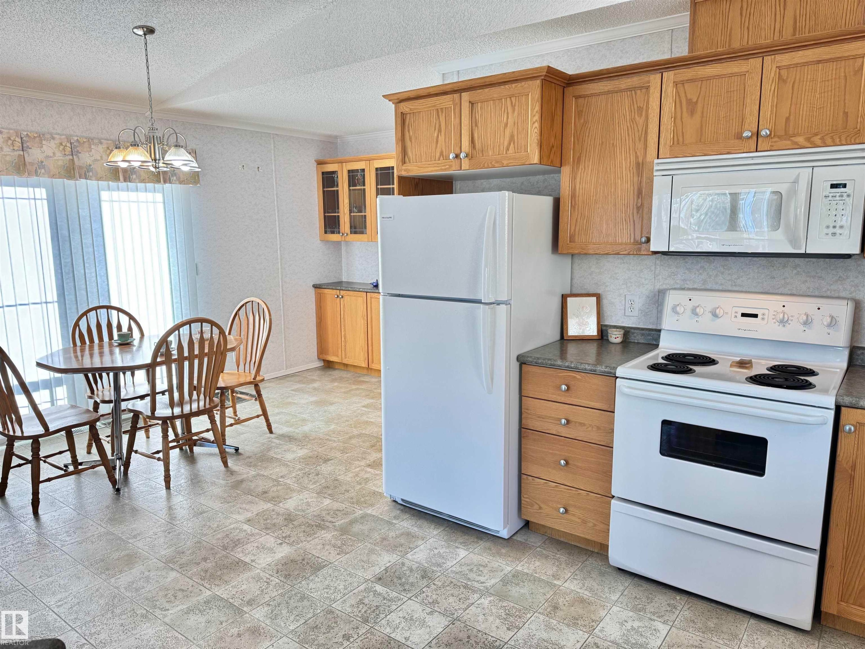 4022 Aspen Way, Leduc, AB