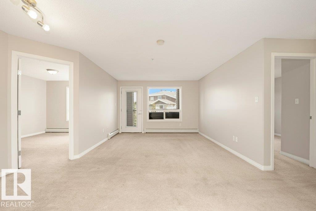 #1321 7339 South Terwillegar Dr Nw, Edmonton, AB - Indoor Photo Showing Other Room